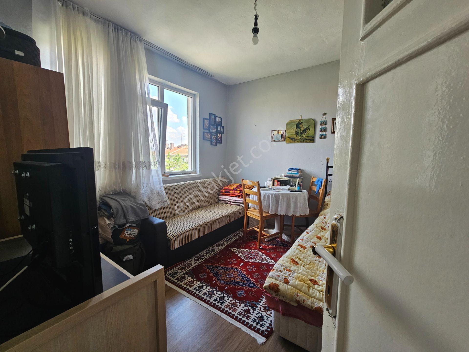 Gazino Merkezde Metro Yakını 3+1 Manzaralı Daire - Görsel 24