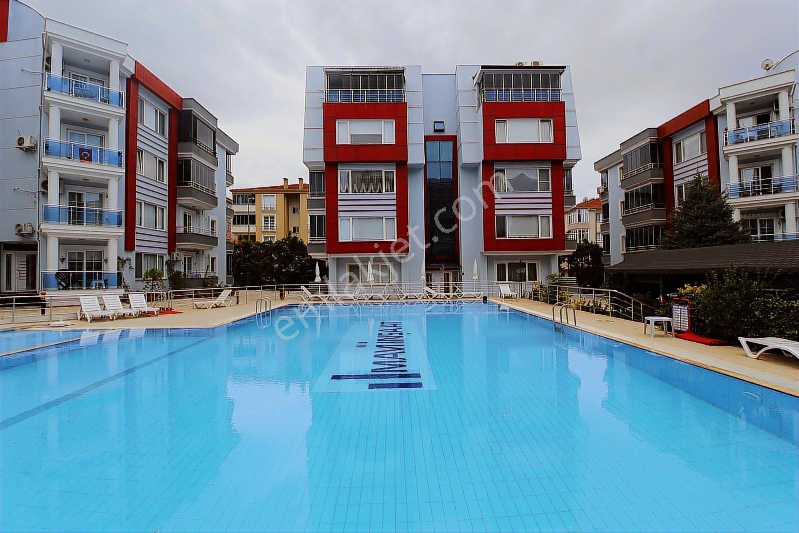 Bahçelievlerde Güvenlikli Site İçerisinde Kiralık Dublex Daire - Görsel 16