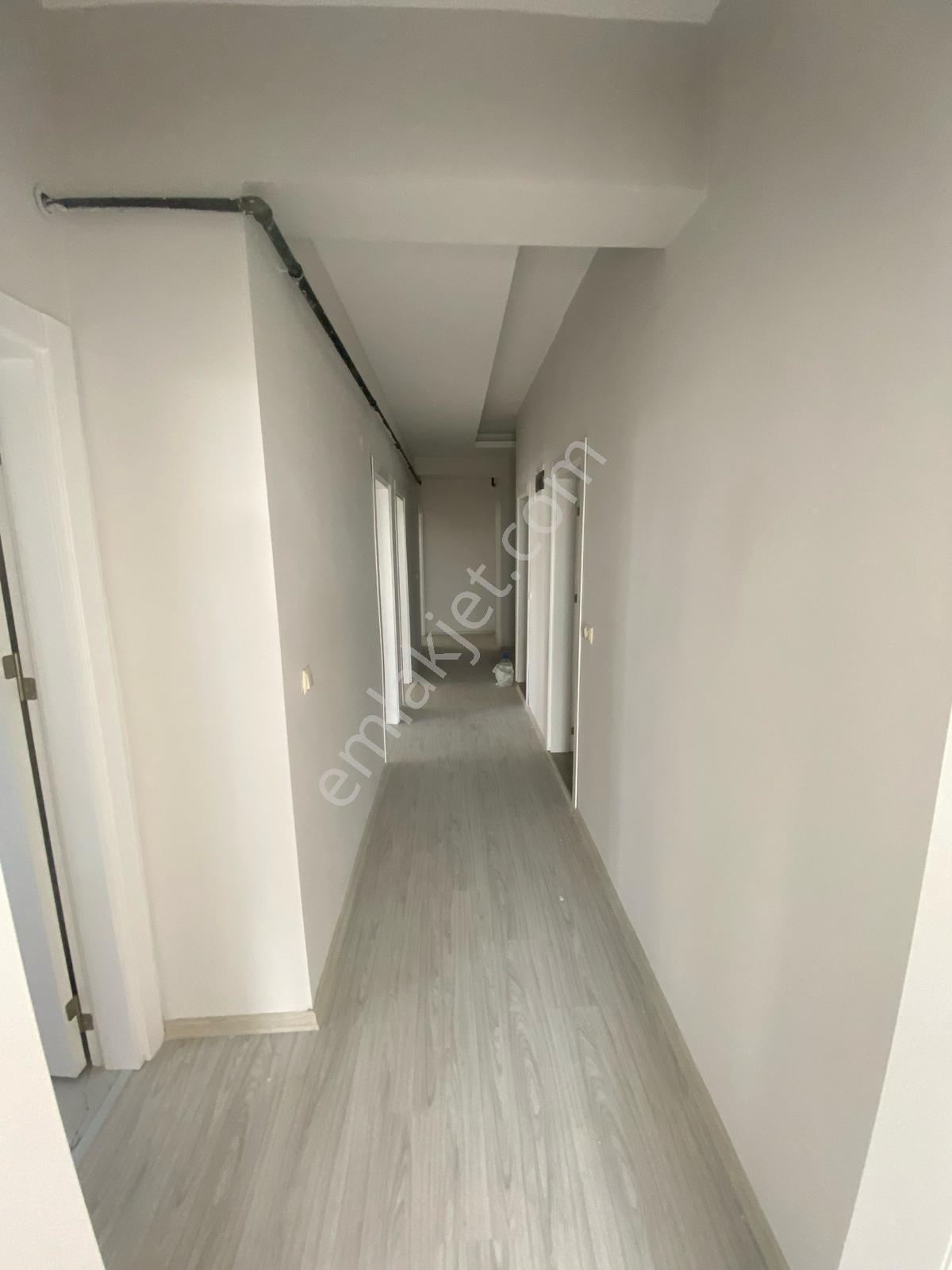 Duru Yapı Gayrimenkulden Havuzlu Sitede 2+1 Kiralık Daire - Görsel 16