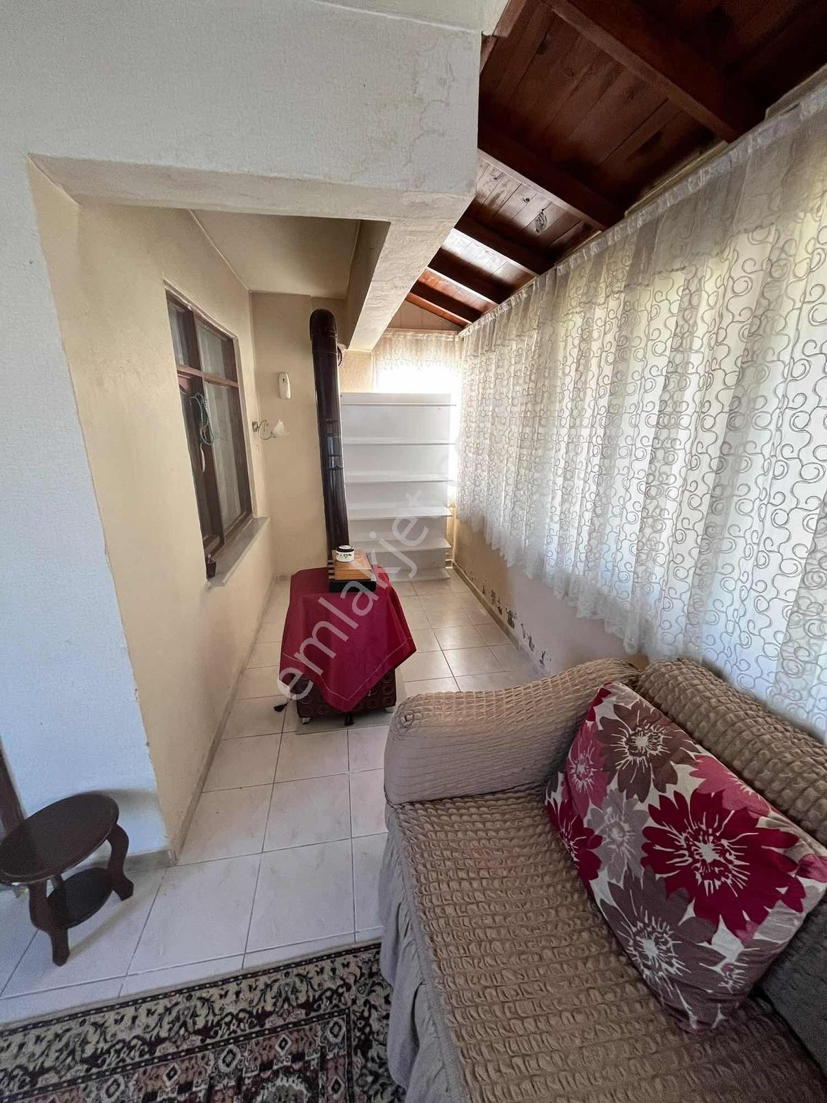 Müstakil Villa Site İçinde Full Eşyalı Tertemiz Fırsatt - Görsel 14