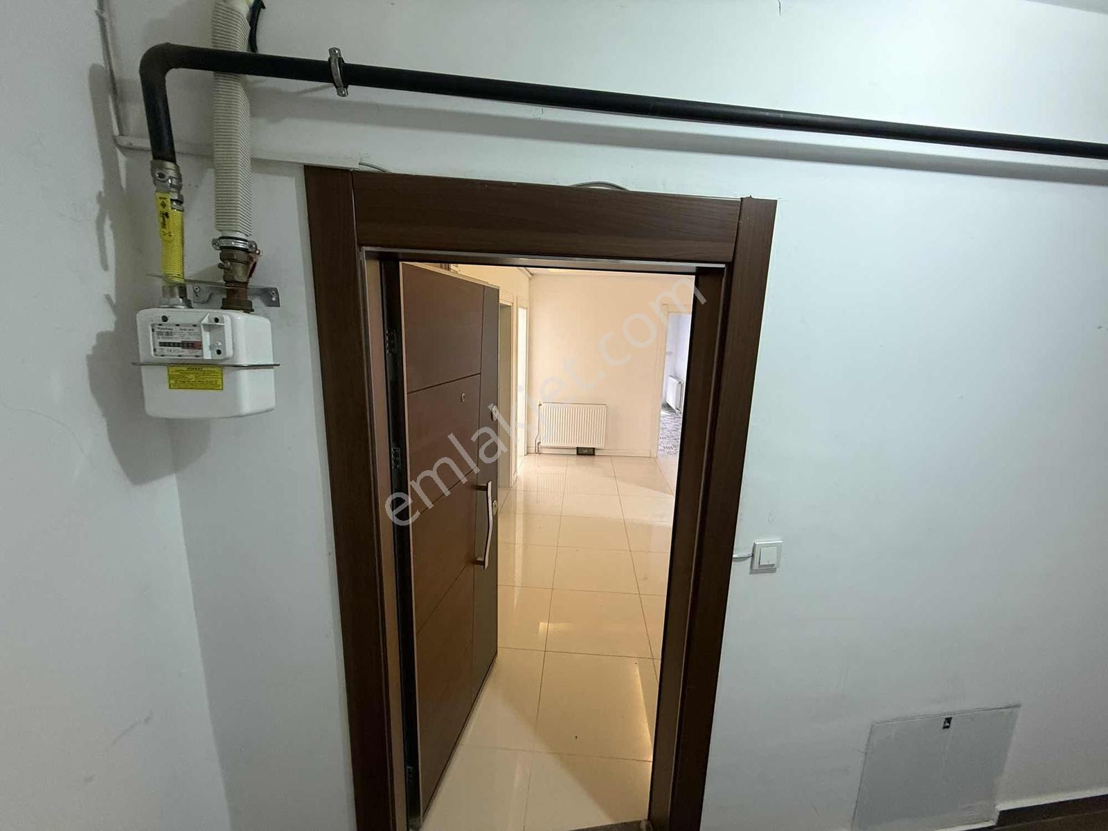 Seferihisar Camikebir'de Merkezi Konumda, 125m² Kiralık Daire - Görsel 23