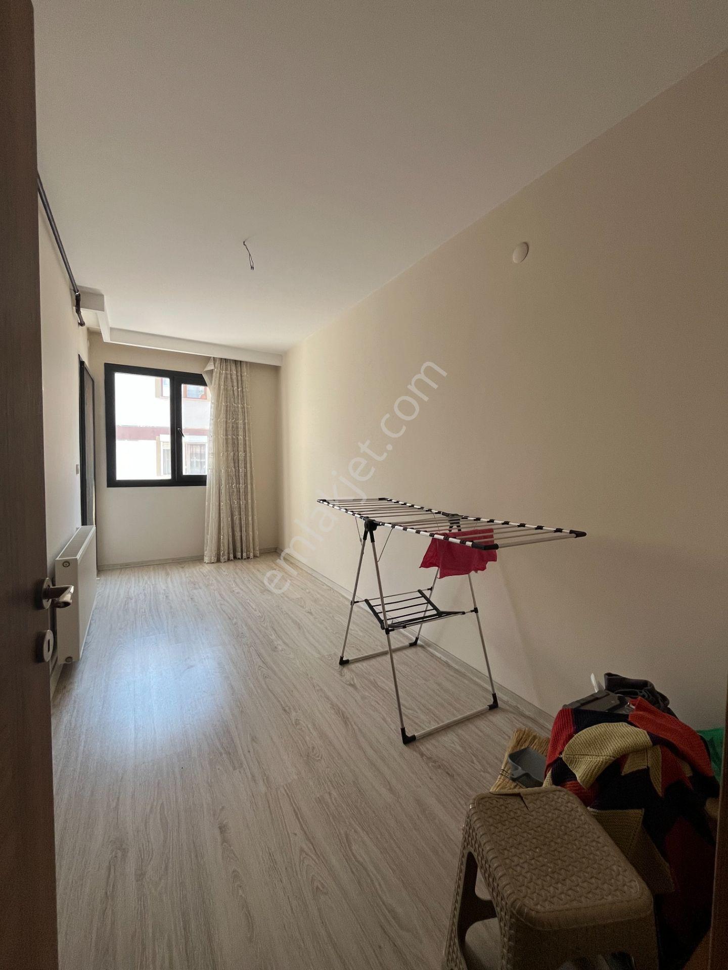 Gümüşpala'da Doğalgazlı Ziraat Bankası Yakını Arakat 2+1 Satılık Daire - Görsel 11