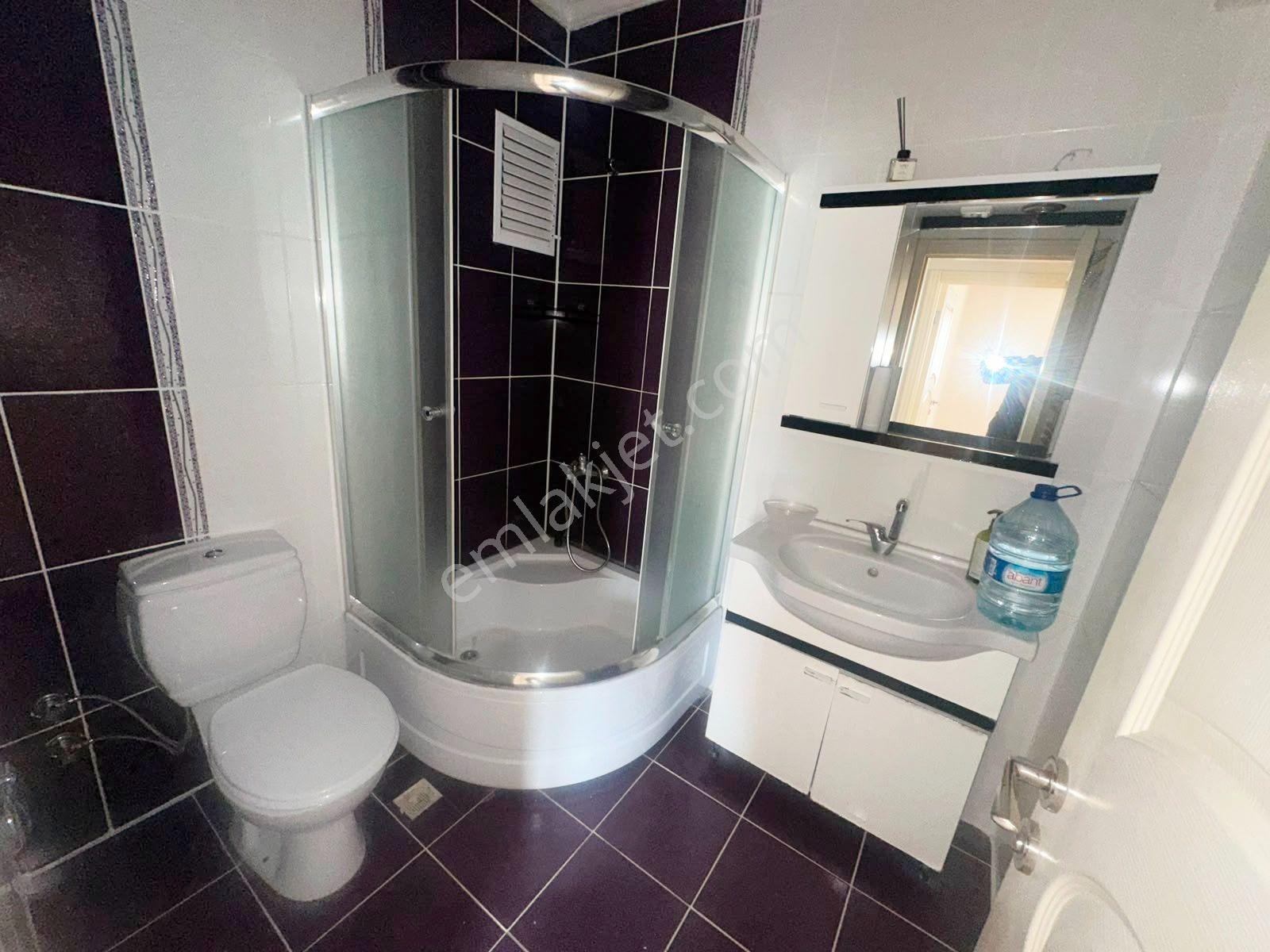 Yayla Mahallesinde Bağımsız Salon Asansörlü Kök Tapu Daire - Görsel 24