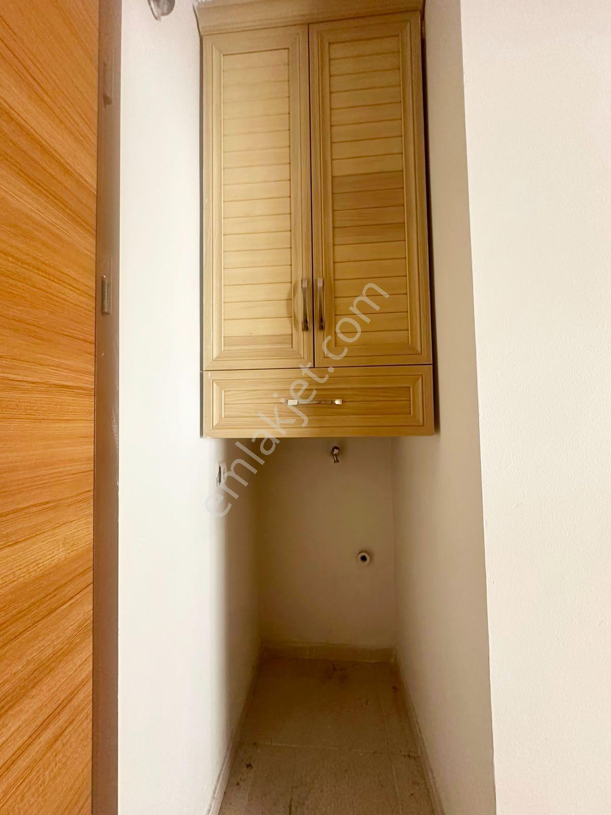Yayla Mahallesinde Bağımsız Salon Asansörlü Kök Tapu Daire - Görsel 27