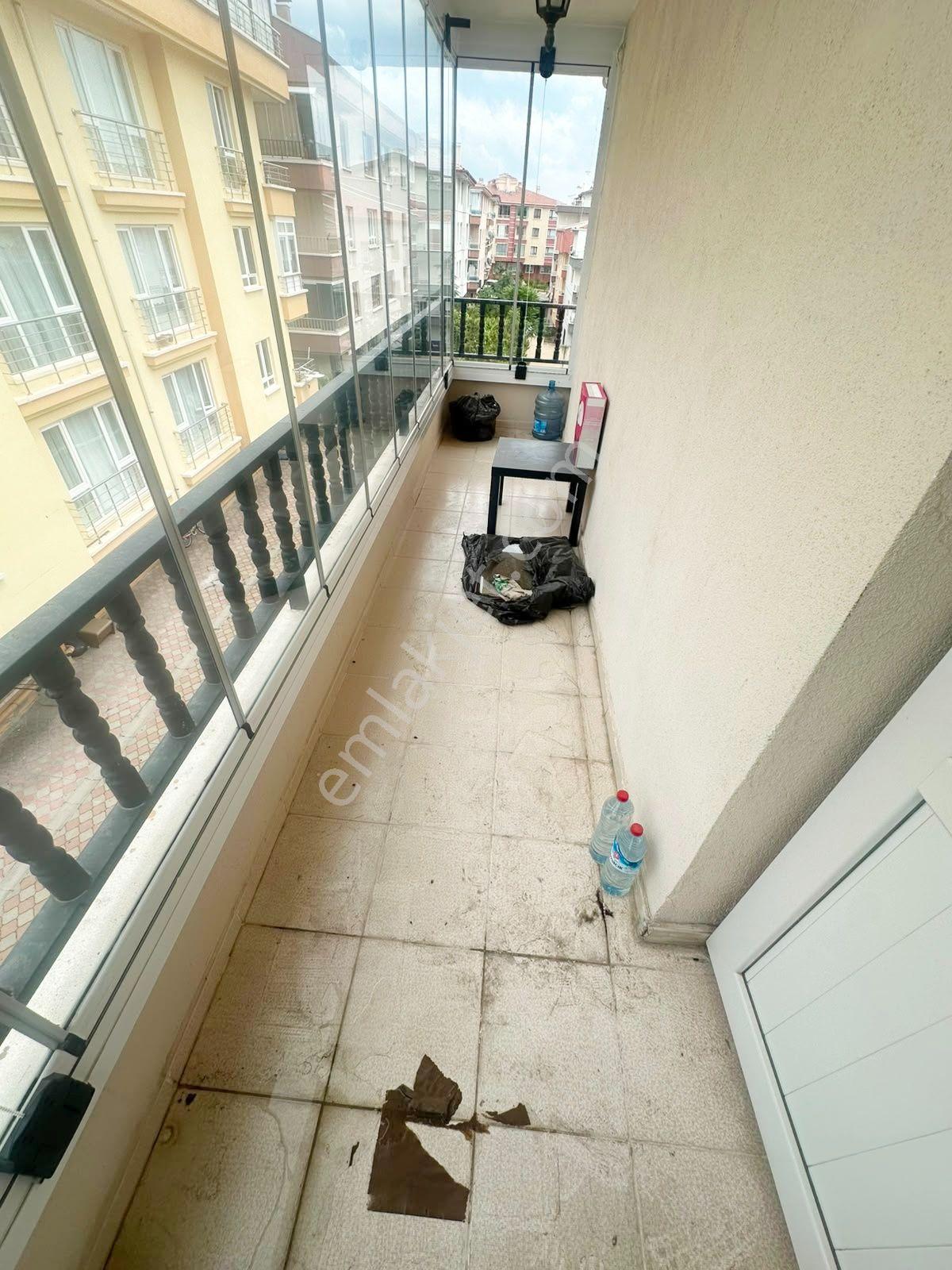 Yayla Mahallesinde Bağımsız Salon Asansörlü Kök Tapu Daire - Görsel 30