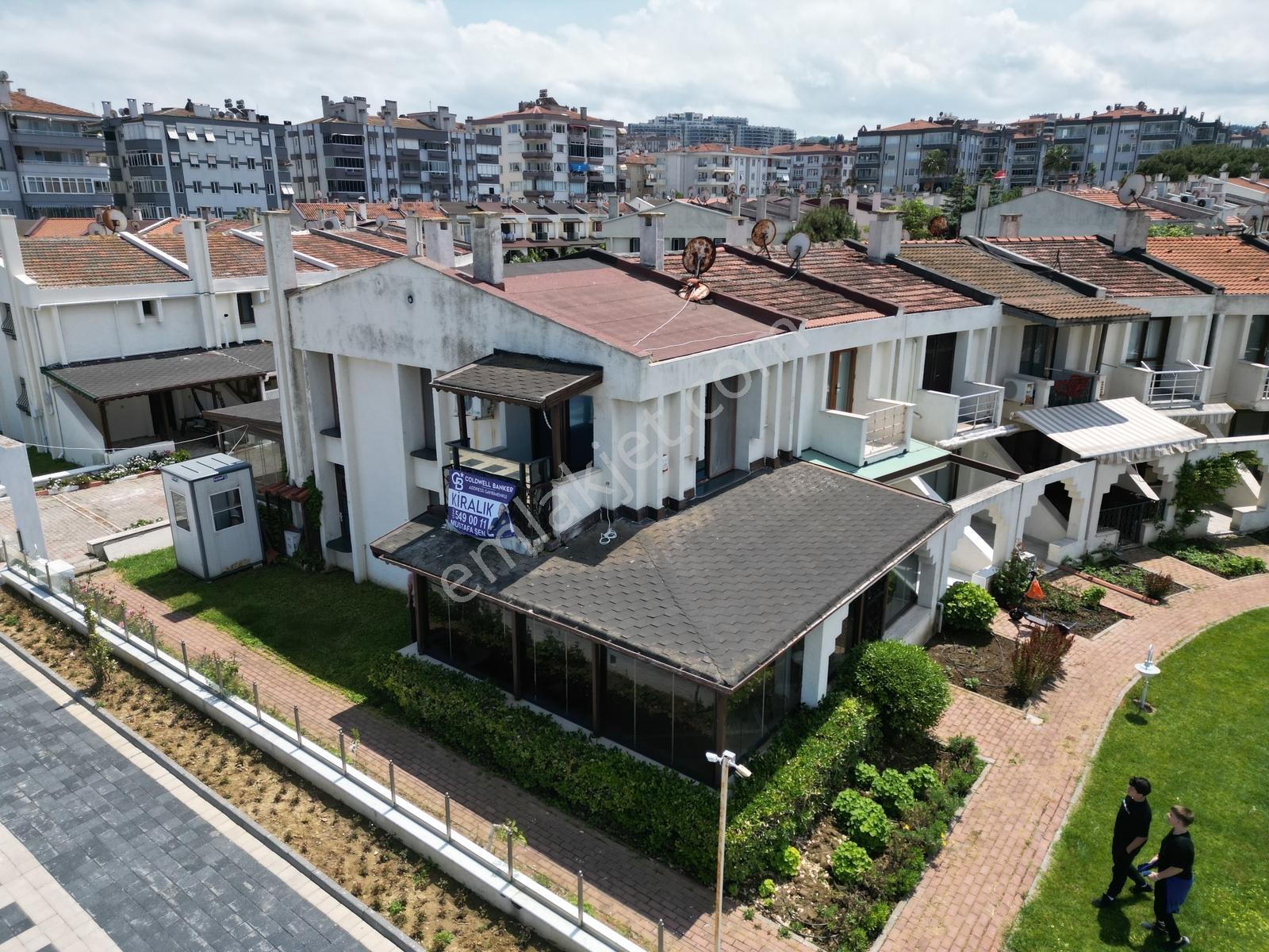Bursa, Mudanya Burgaz'da Denize Sıfır Kiralık Villa - Görsel 3