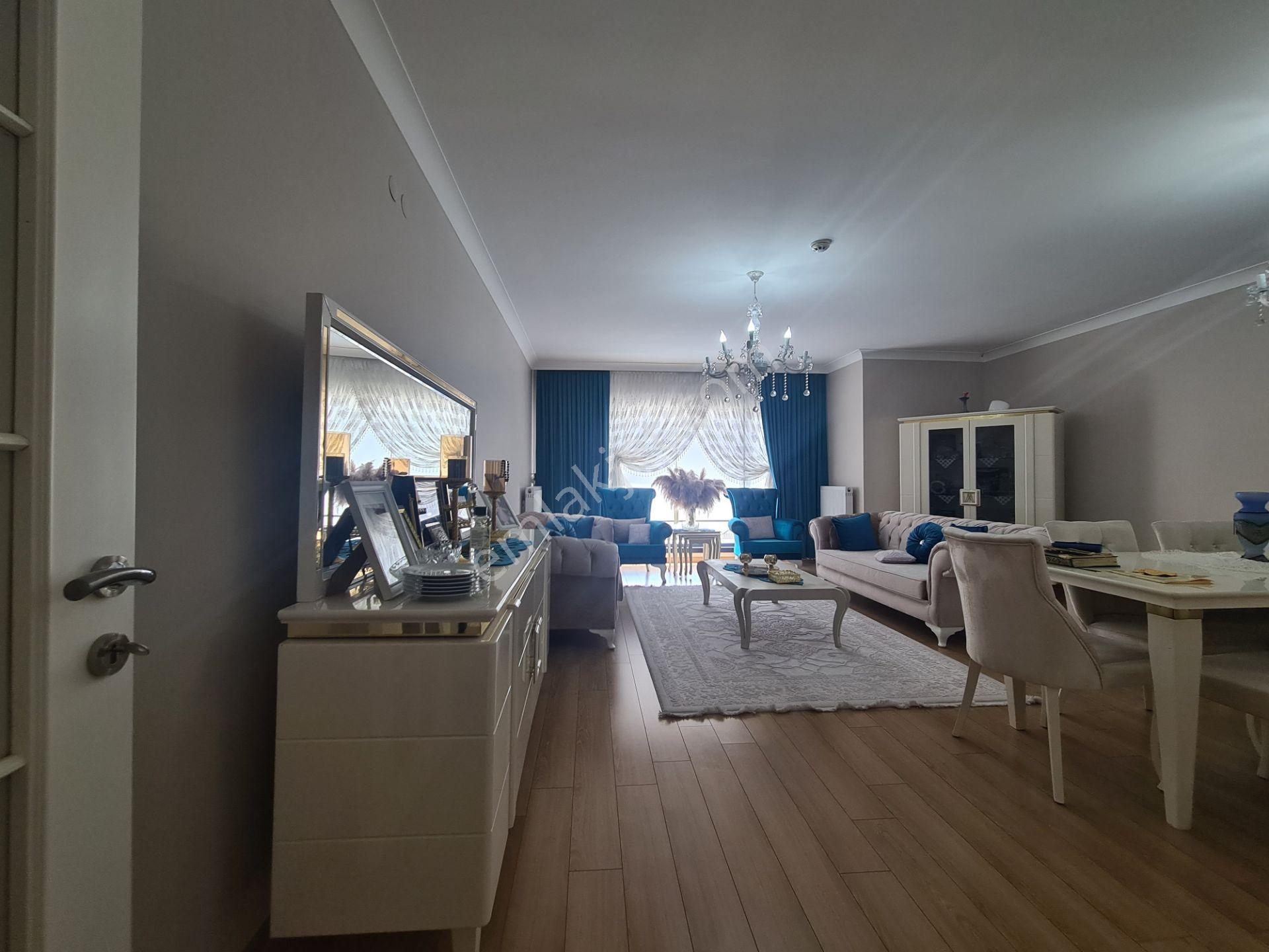 Yozgat Bulvarı Paraleli 2-bloklu Sitede Teras Balkonlu 190m² 4+1 - Görsel 7