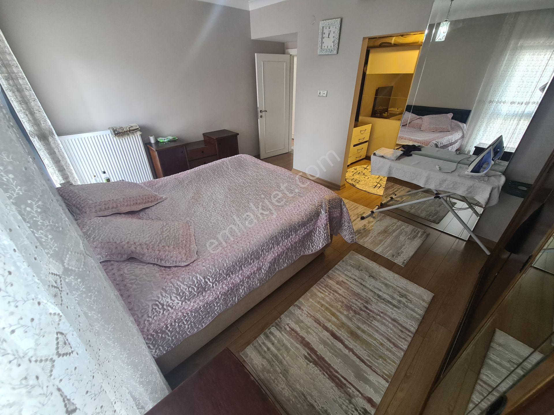 Yozgat Bulvarı Paraleli 2-bloklu Sitede Teras Balkonlu 190m² 4+1 - Görsel 28