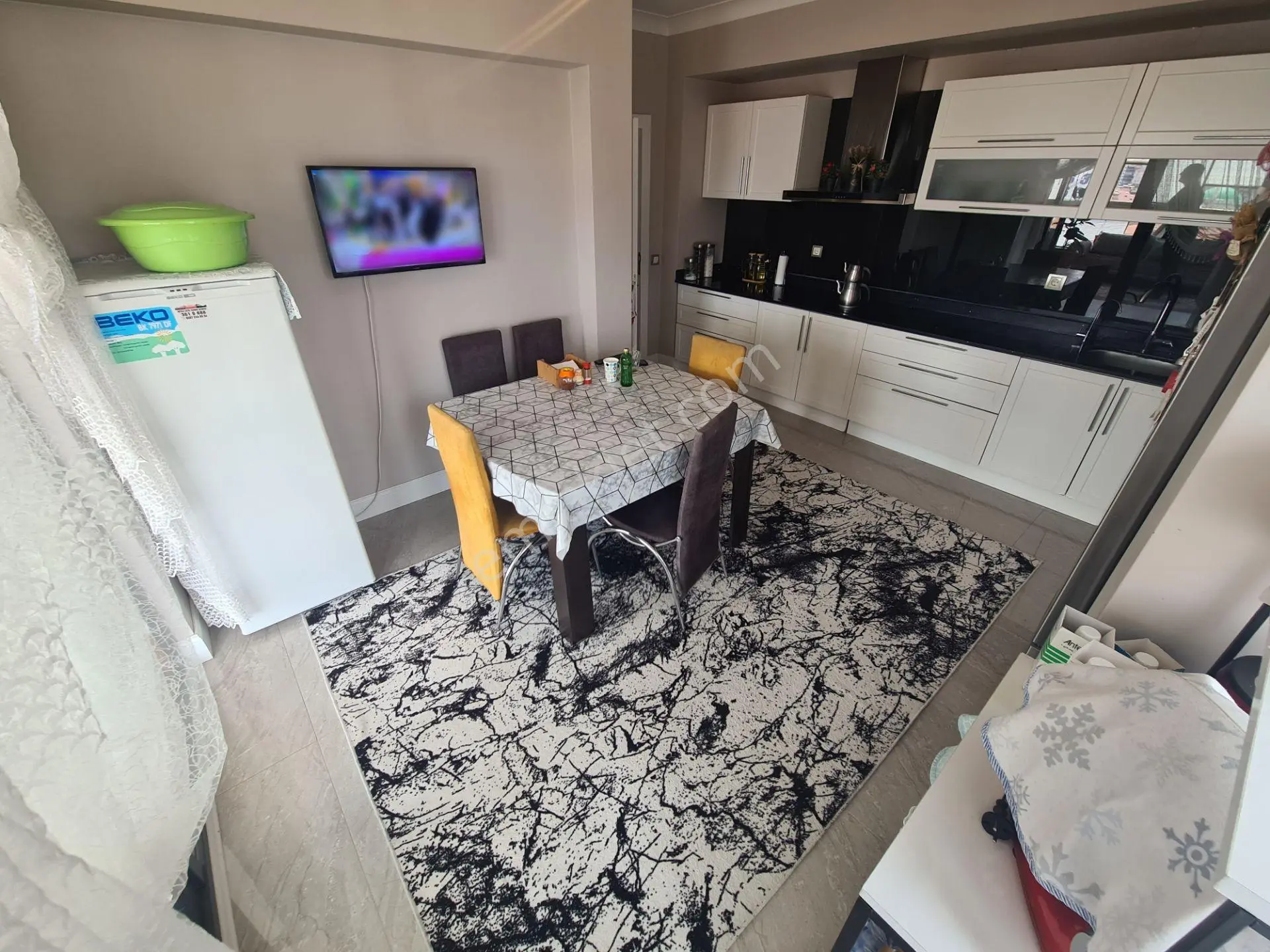 Yozgat Bulvarı Paraleli 2-bloklu Sitede Teras Balkonlu 190m² 4+1 - Görsel 3