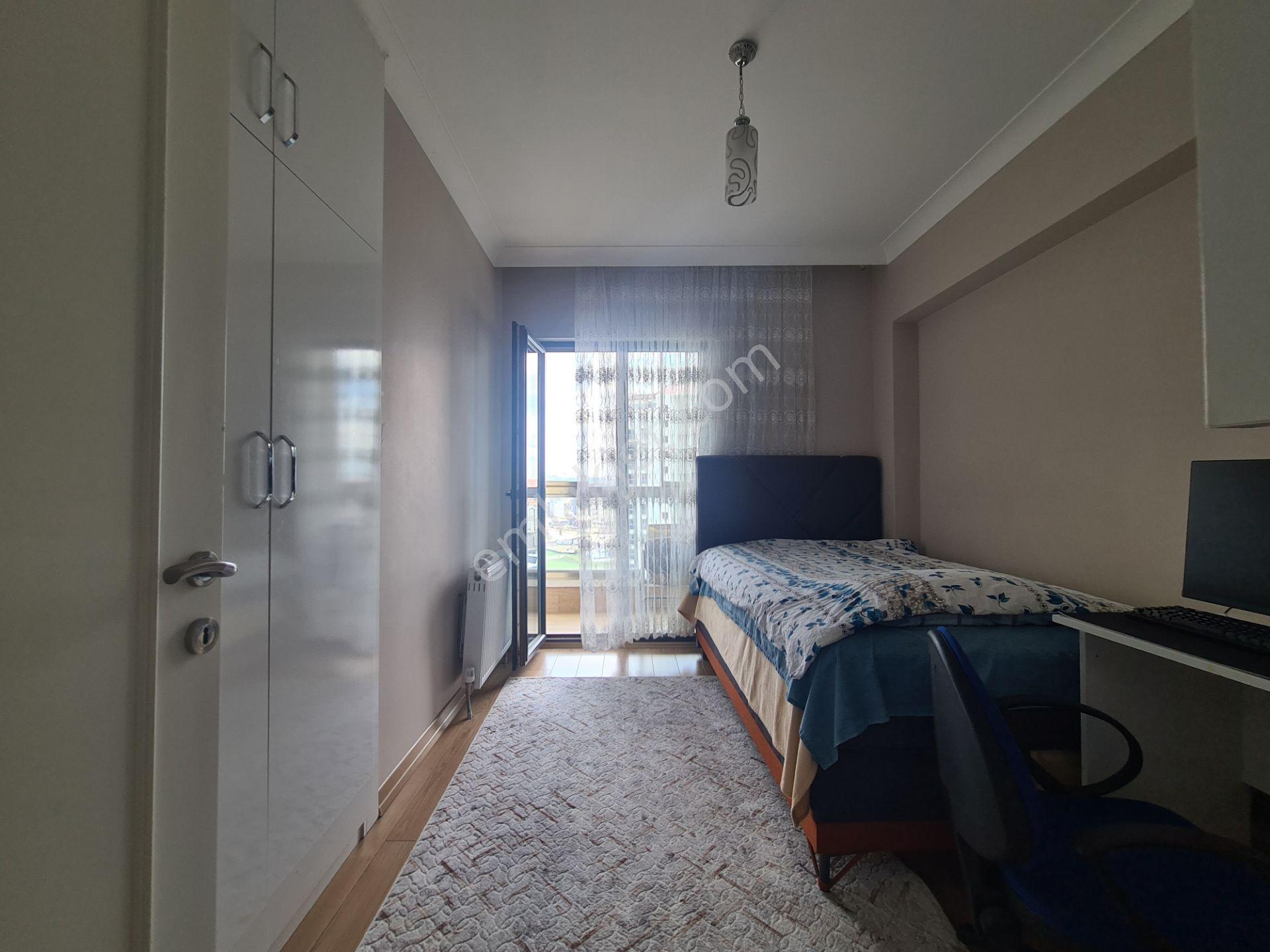 Yozgat Bulvarı Paraleli 2-bloklu Sitede Teras Balkonlu 190m² 4+1 - Görsel 20