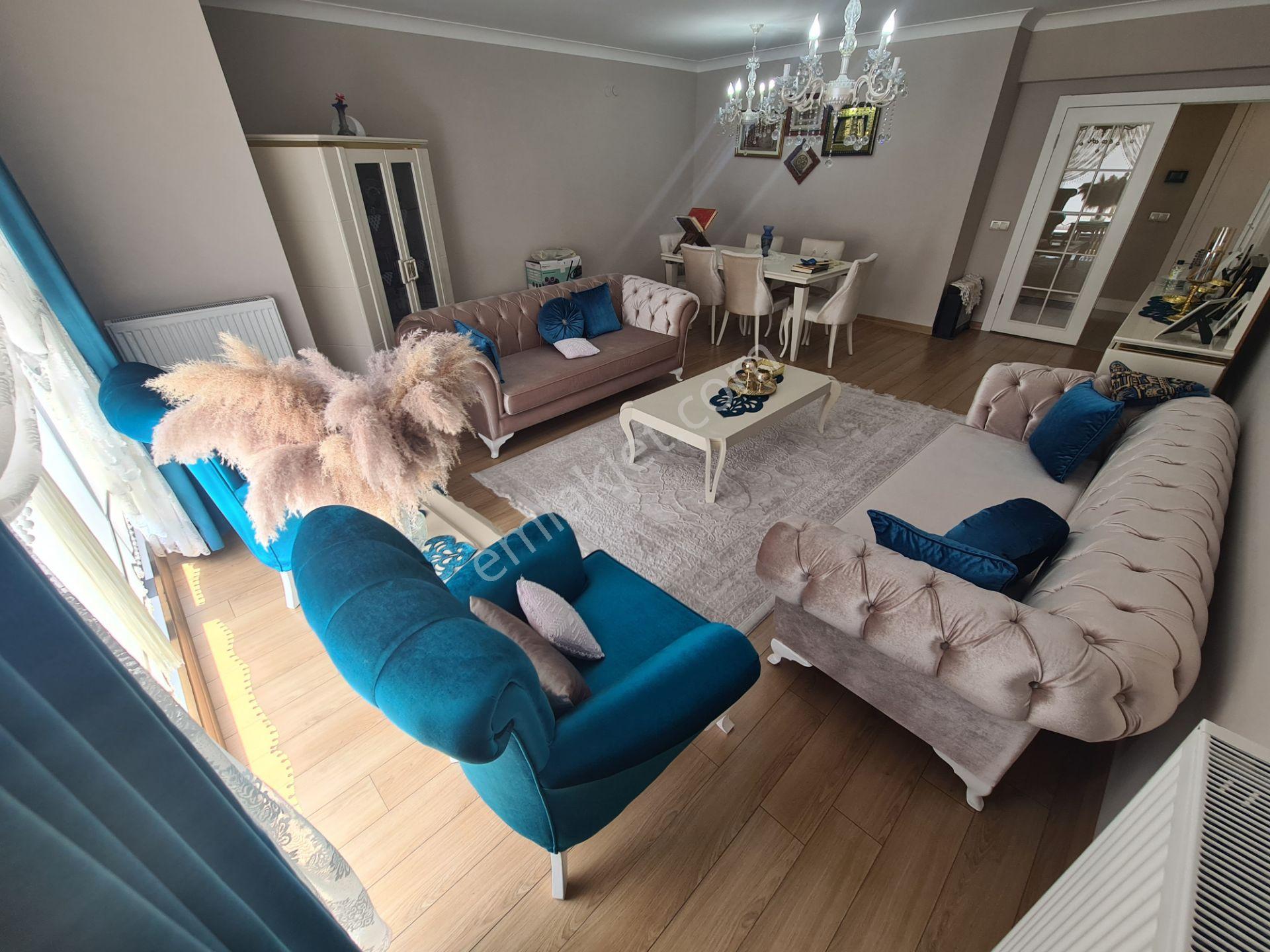 Yozgat Bulvarı Paraleli 2-bloklu Sitede Teras Balkonlu 190m² 4+1 - Görsel 8