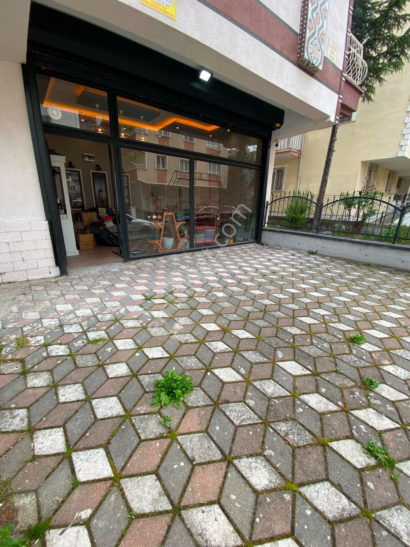 Mareşal Çakmak Mah. Kullanışlı İşlek Konumda Satılık Dükkan - Görsel 19