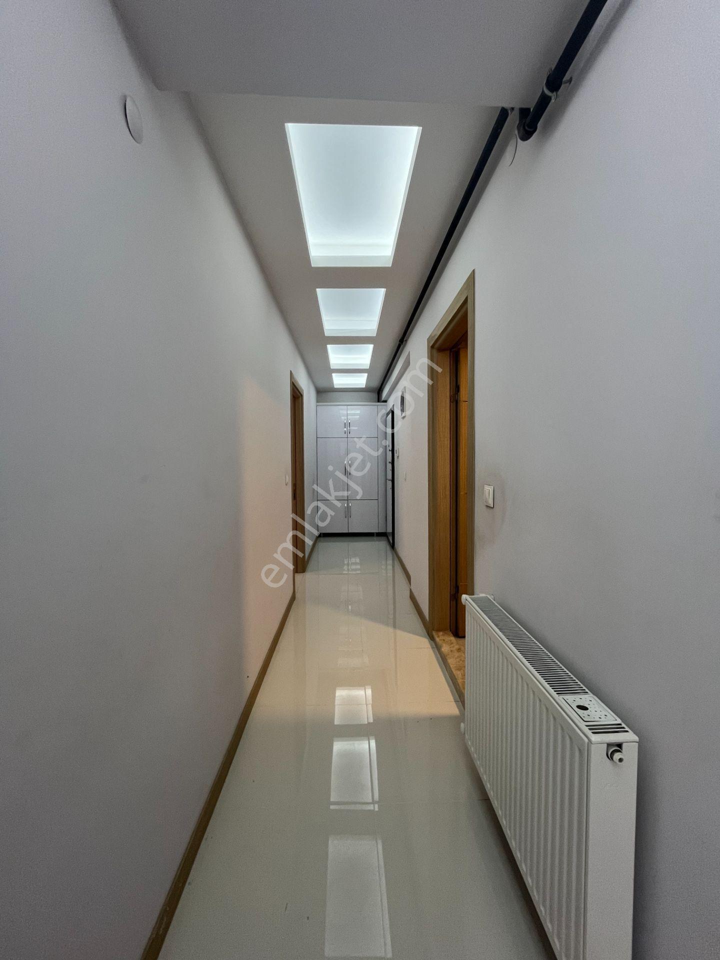 Gümüşpala Merkez'de Doğalgazlı Ve E. Banyolu 2+1 Kiralık Daire - Görsel 12
