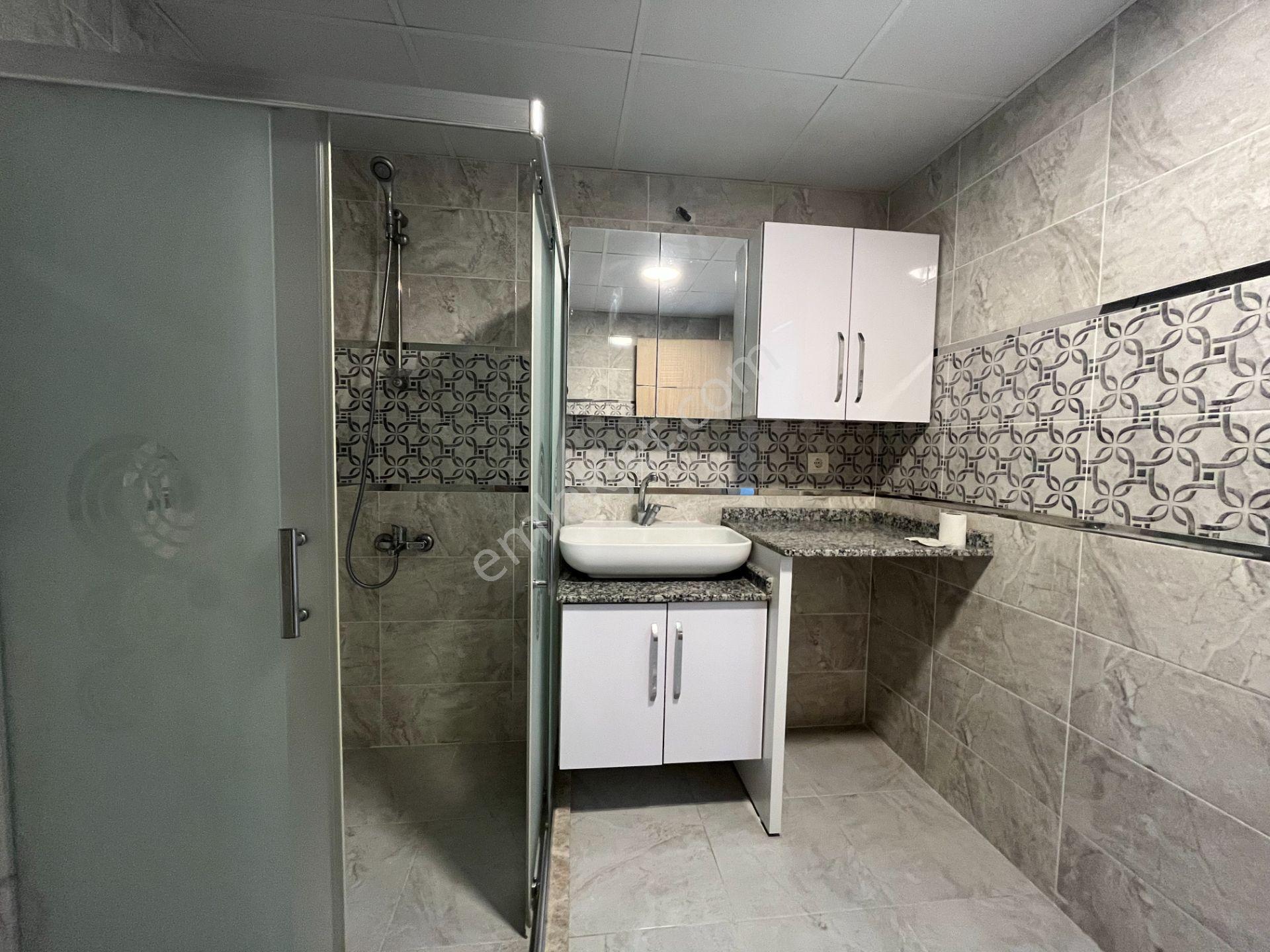 Gümüşpala Merkez'de Doğalgazlı Ve E. Banyolu 2+1 Kiralık Daire - Görsel 19