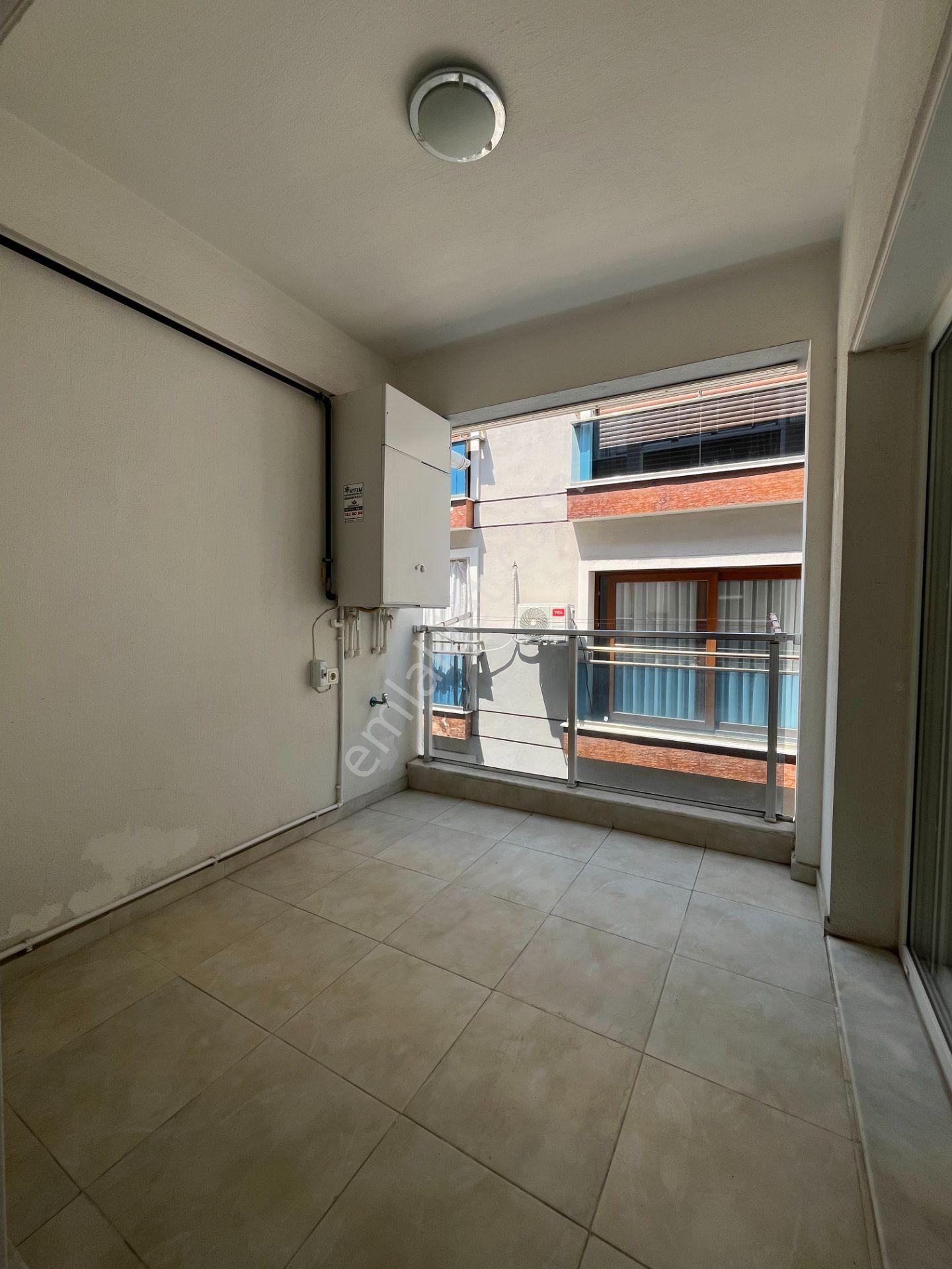 Gümüşpala Merkez'de Doğalgazlı Ve E. Banyolu 2+1 Kiralık Daire - Görsel 10