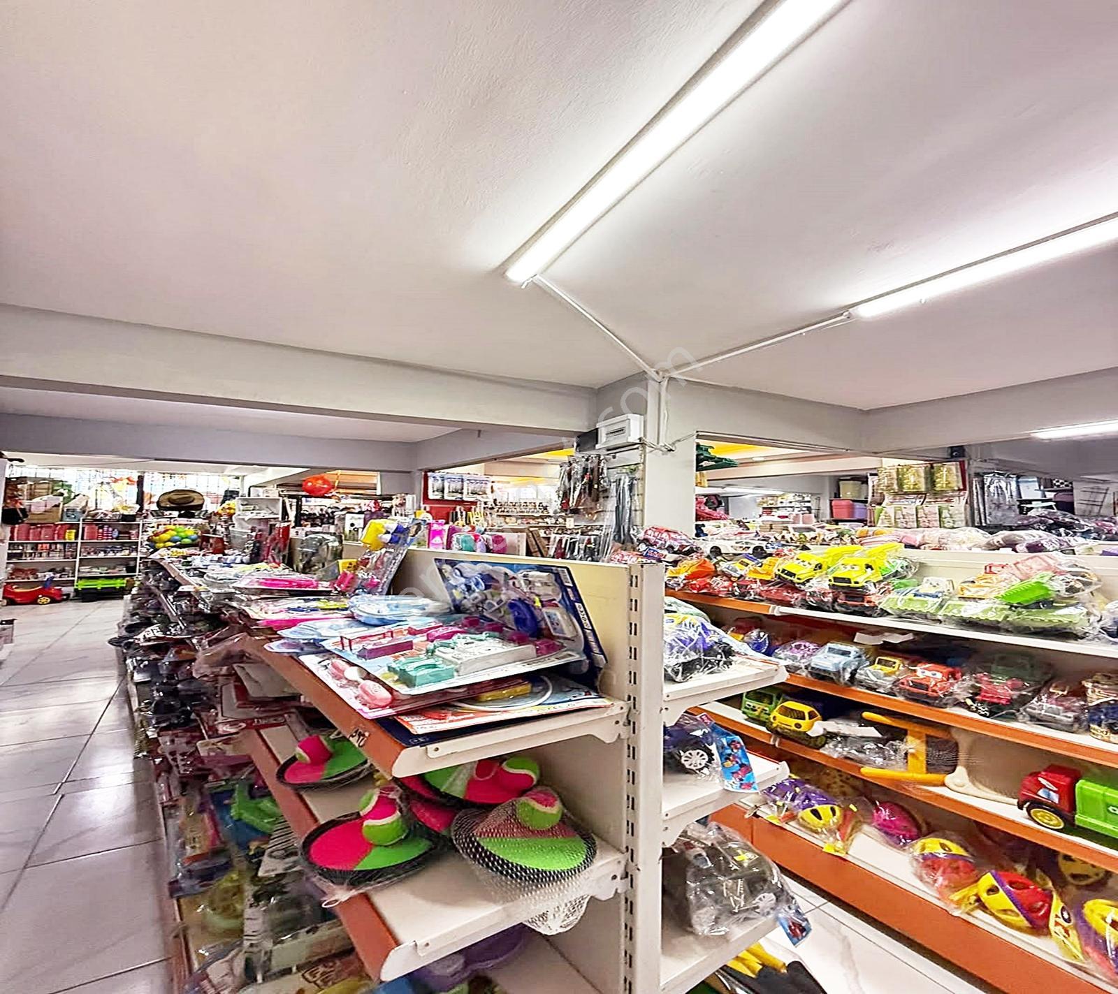 Esenyurt Cumhuriyet Caddesi 170m2 Eşyasız Dükkan 5.500.000tl - Görsel 7