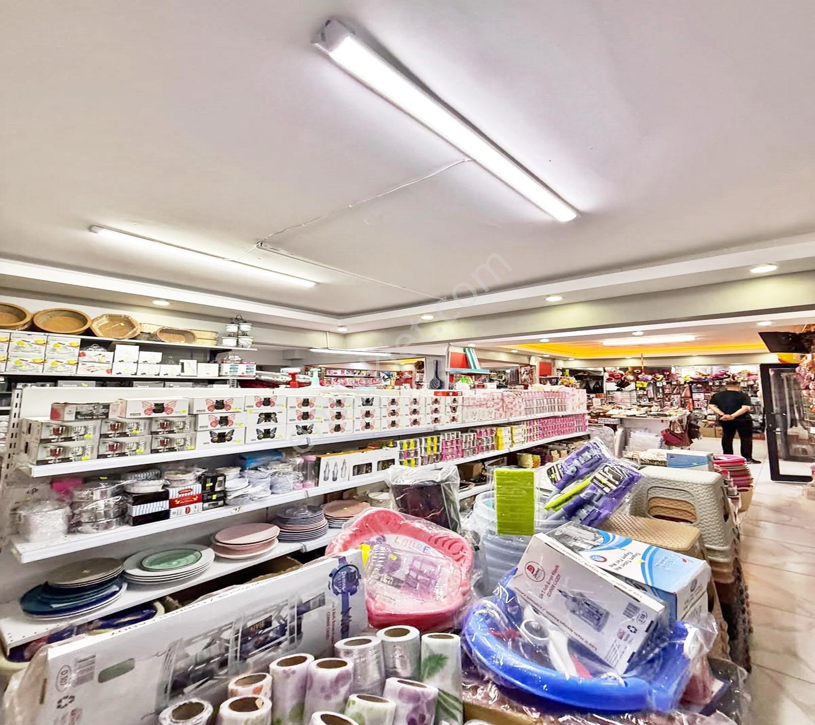 Esenyurt Cumhuriyet Caddesi 170m2 Eşyasız Dükkan 5.500.000tl - Görsel 21