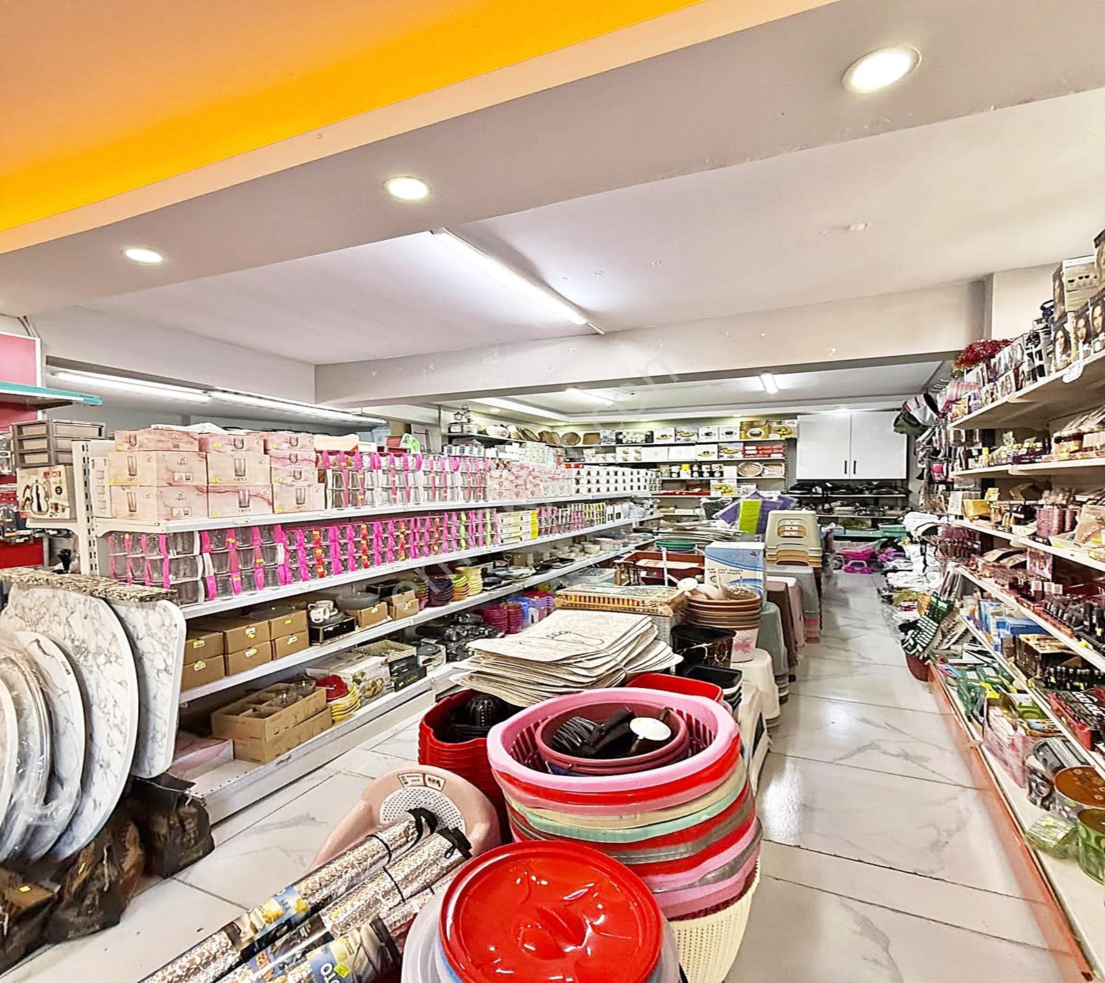 Esenyurt Cumhuriyet Caddesi 170m2 Eşyasız Dükkan 5.500.000tl - Görsel 30