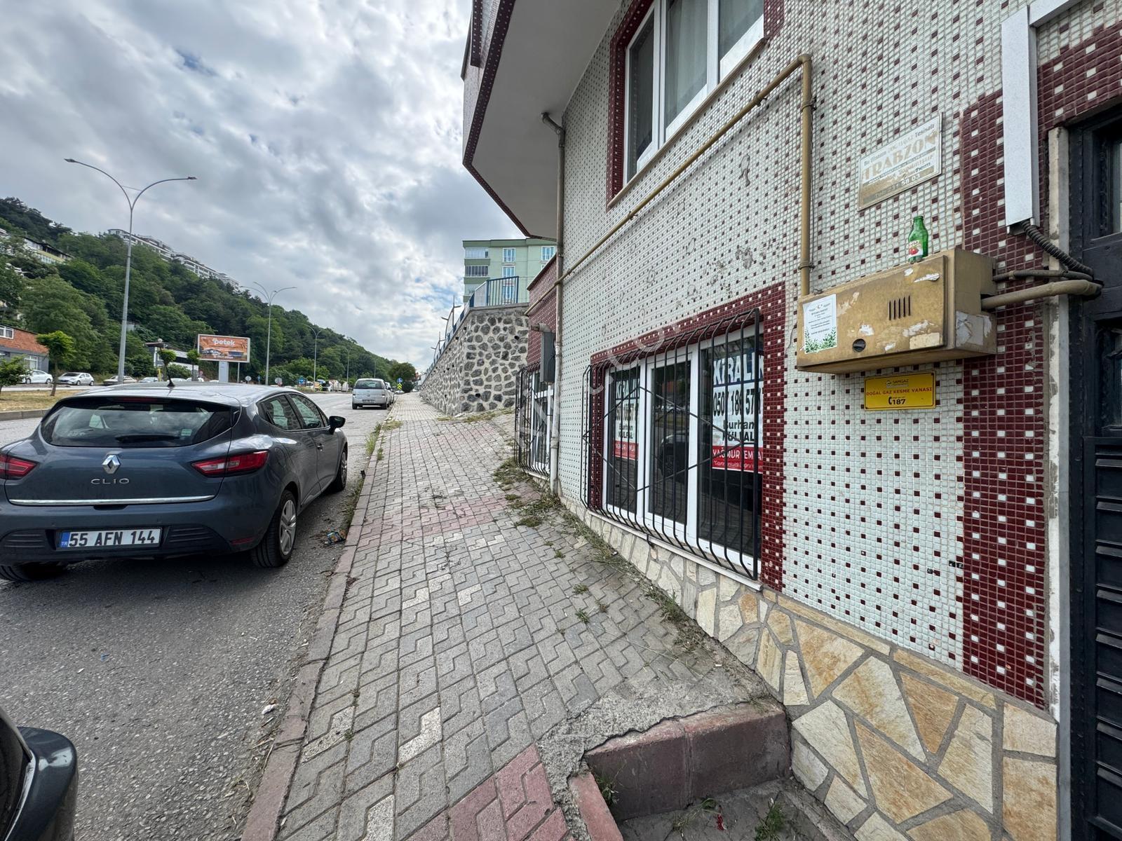 Belediye Evlerinde Merkezi Konumda Kiralık 3+1 Daire - Görsel 25