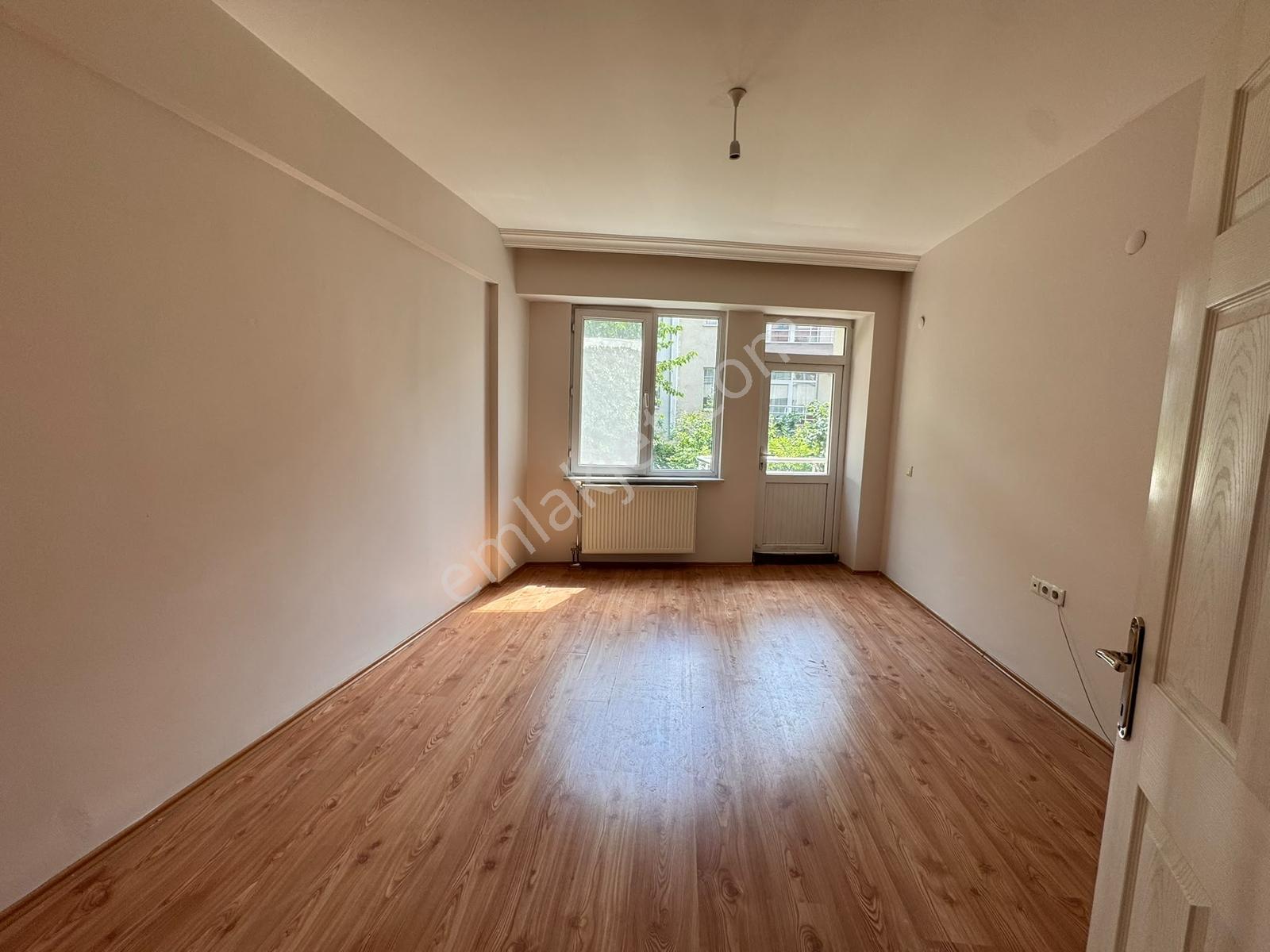 Blue Emlak'tan Kafeler Sokağında 1+1 Kiralık Daire - Görsel 11