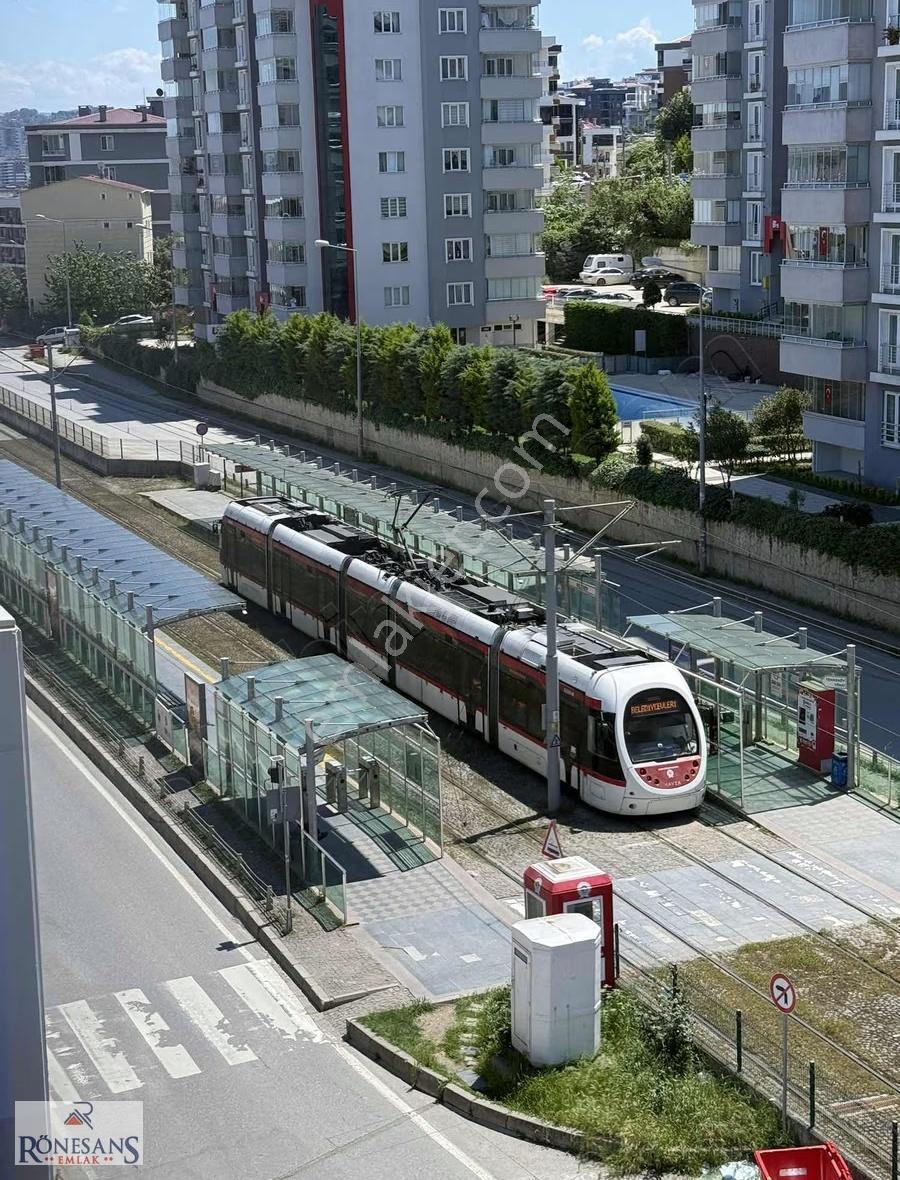 Rönesans Emlak'tan Tramvay Duragında Eşyalı Cambalkonlu 1+1 - Görsel 24