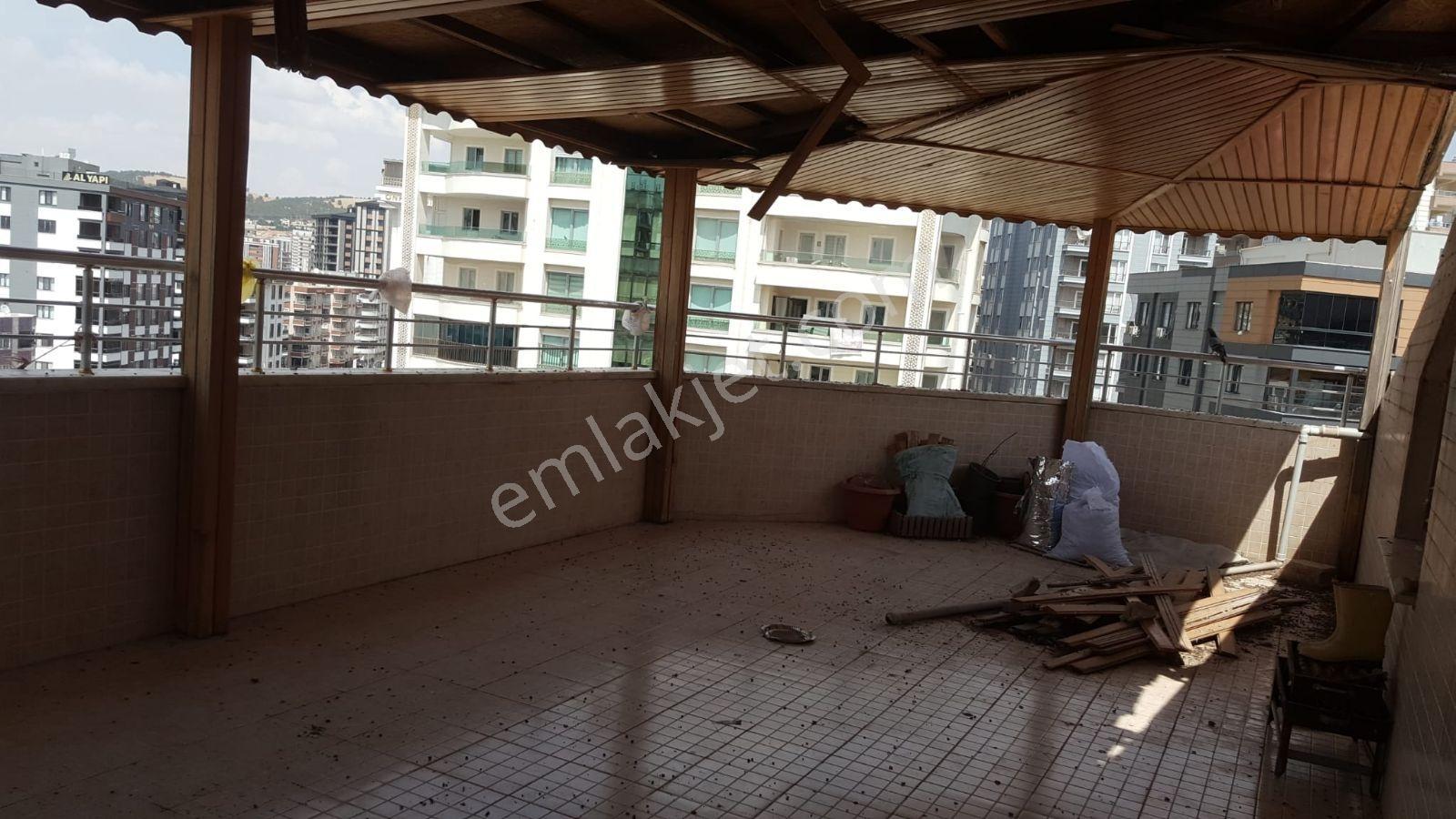 Babacandan Karaköprüde Acil Satılık Site İçinde Lüx 5+3 Dublex - Görsel 3
