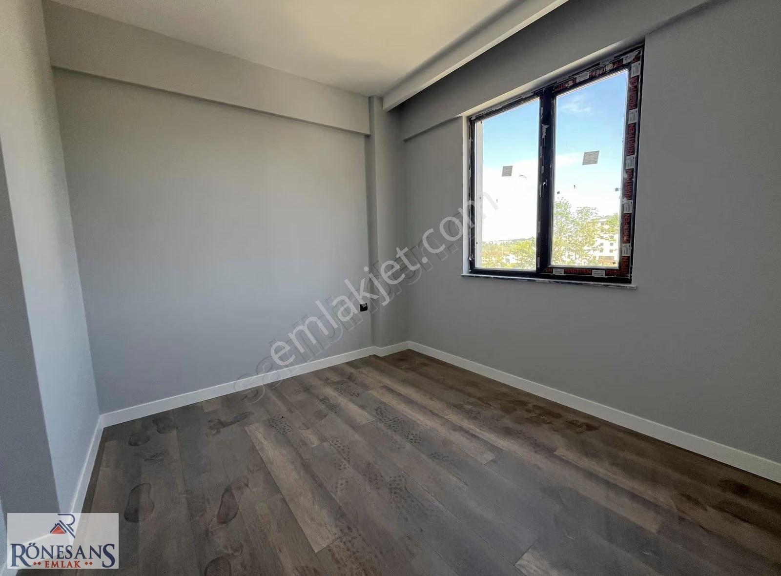 Rönesans Emlak'tan Kiralık 1+1 Daire - Görsel 5