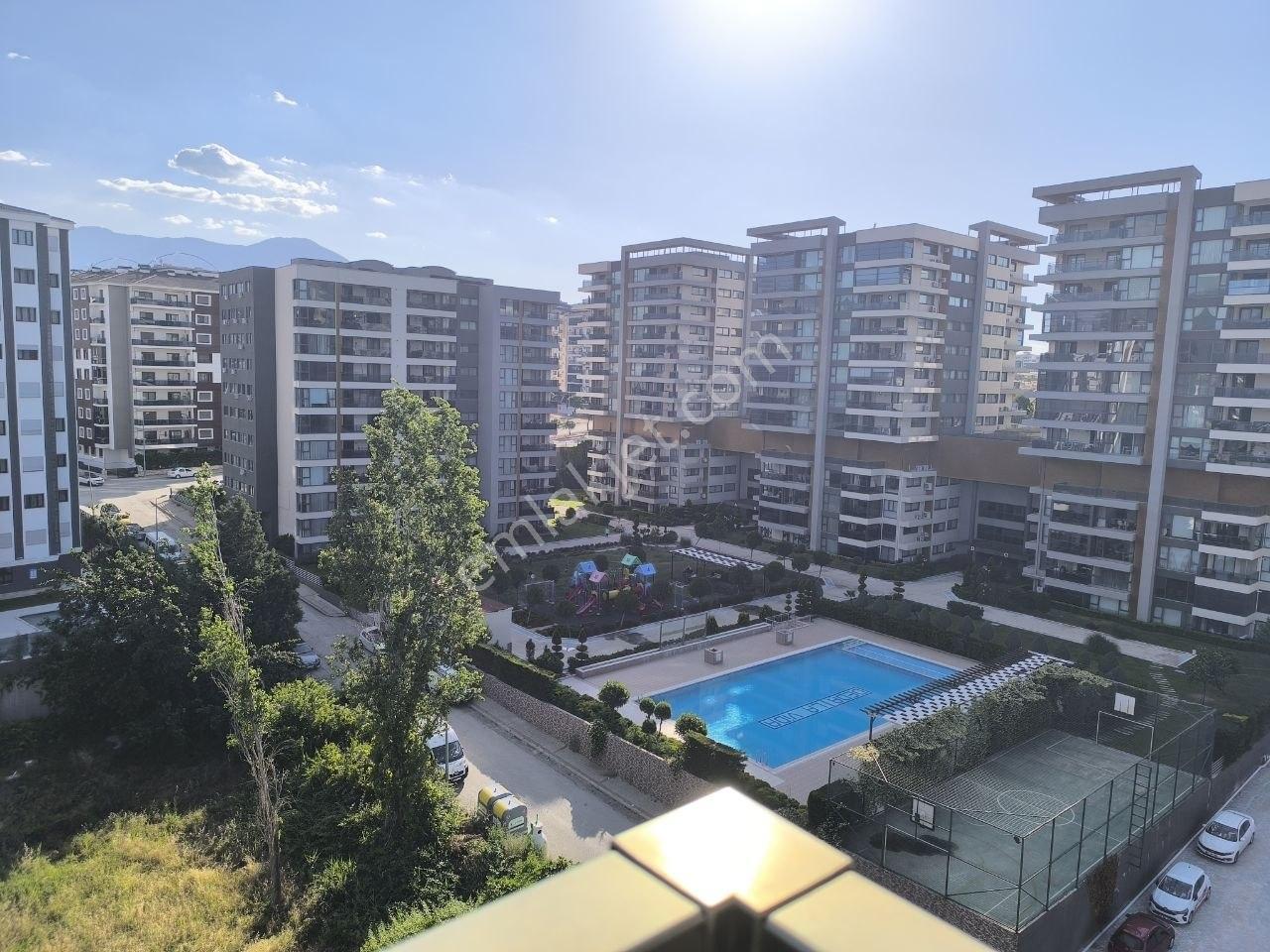 Lobby Fortisten Şemiklerde Havuzlu 3+1 140m2 Kiralık Daire