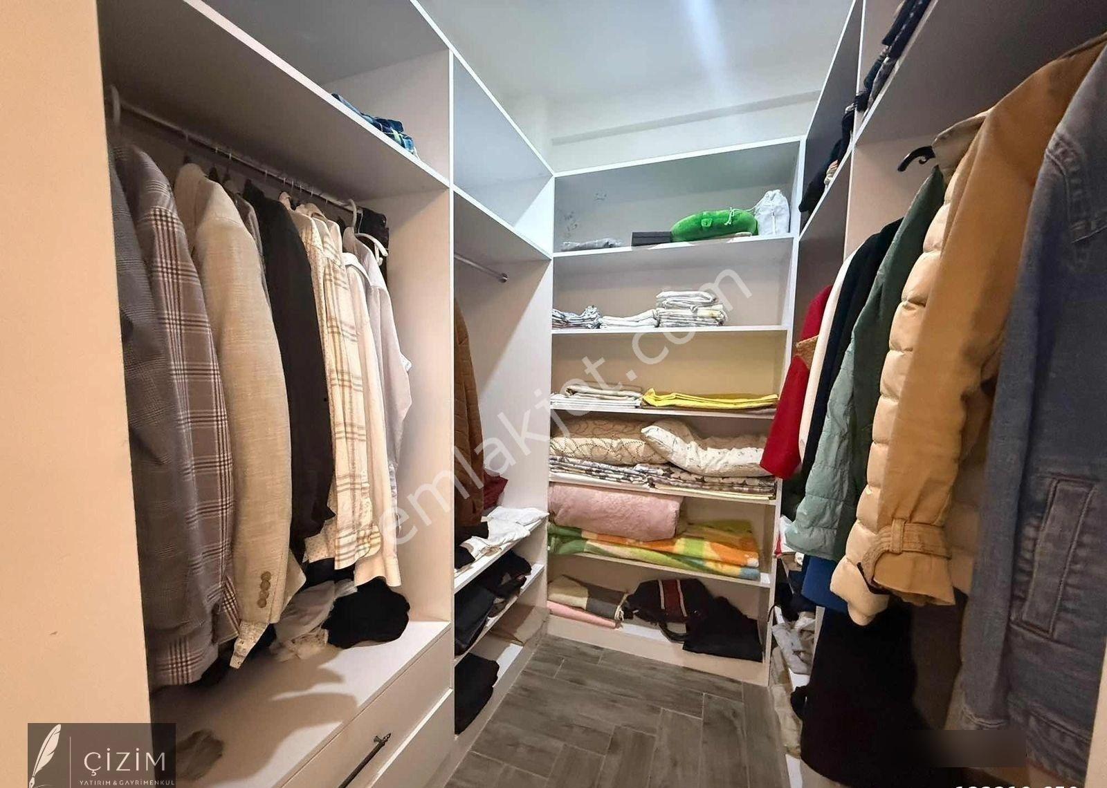 Yenişafak'ta Havuzlu Sitede 190 M2 Önü Yeşil Alan Satılık Daire - Görsel 4