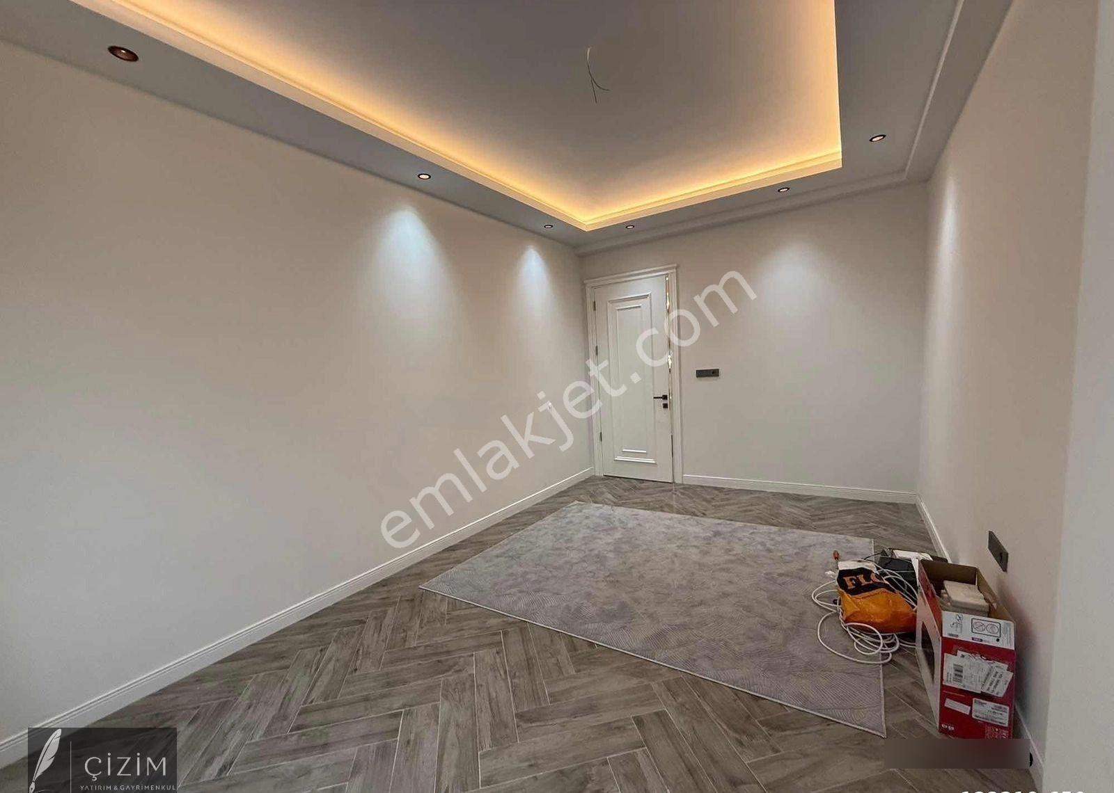 Yenişafak'ta Havuzlu Sitede 190 M2 Önü Yeşil Alan Satılık Daire - Görsel 11
