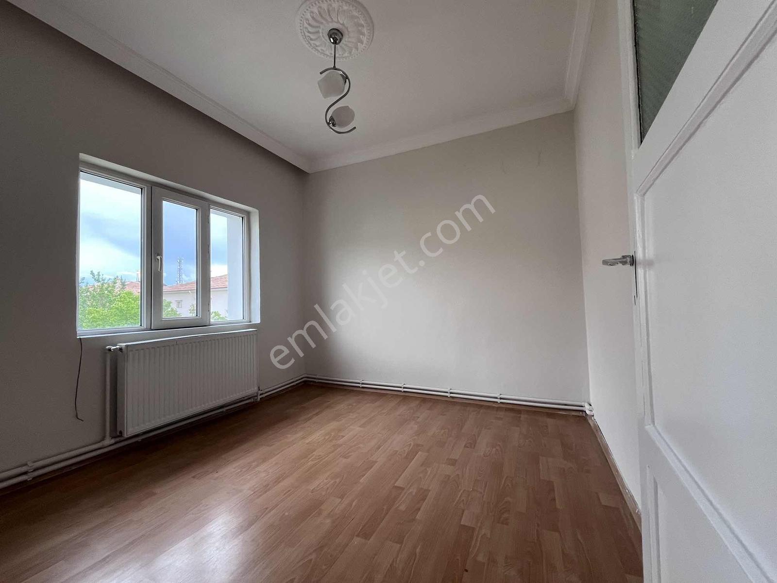Remax Dem'den Yunus Emre Mah. 3+1 Kiralık Daire - Görsel 13