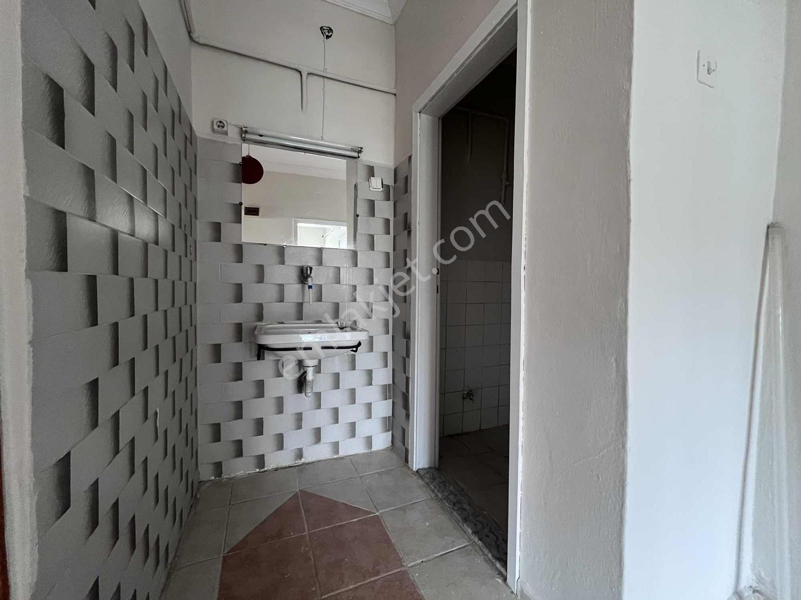 Remax Dem'den Yunus Emre Mah. 3+1 Kiralık Daire - Görsel 6