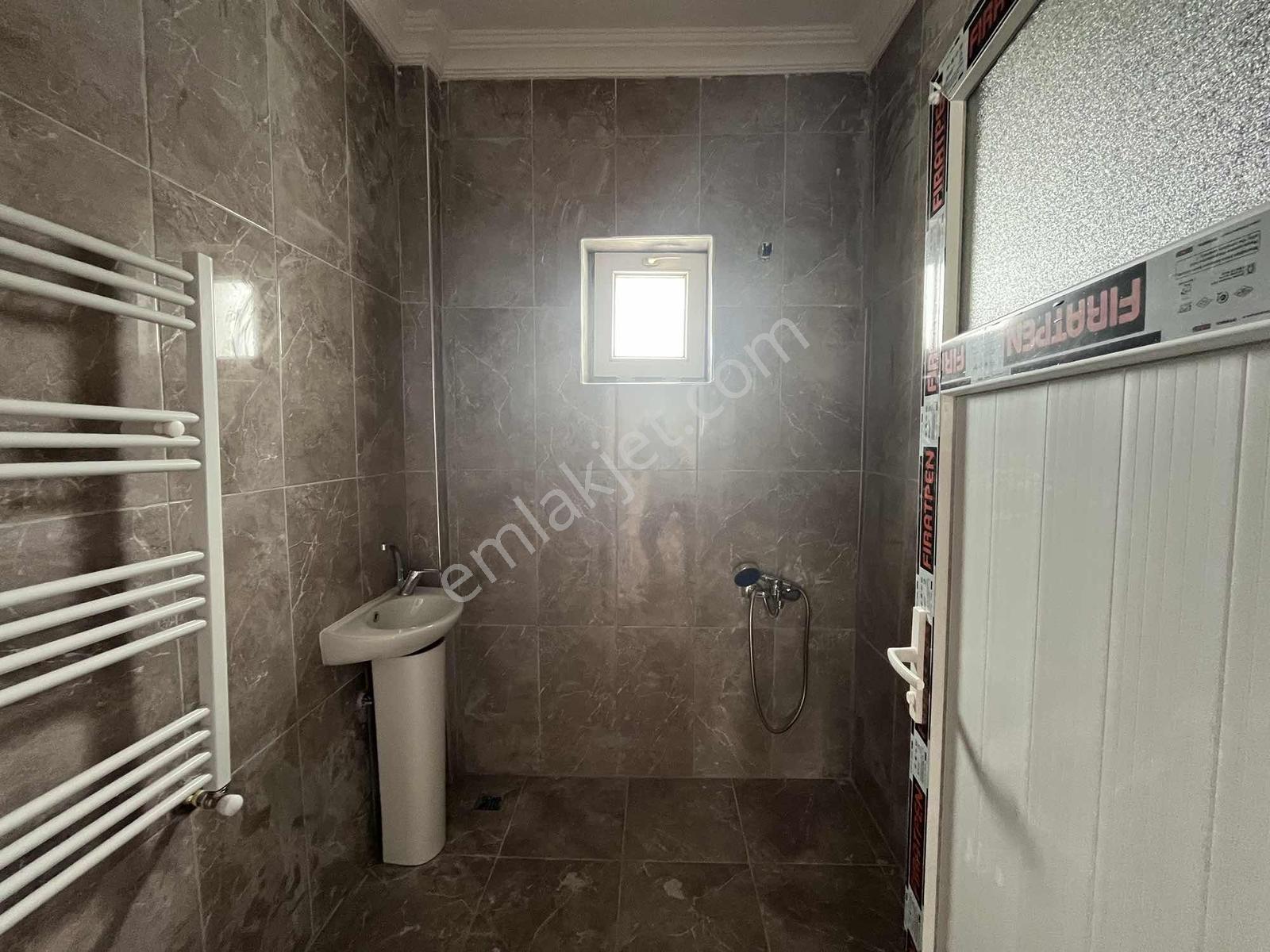 Remax Dem'den Yunus Emre Mah. 3+1 Kiralık Daire - Görsel 12