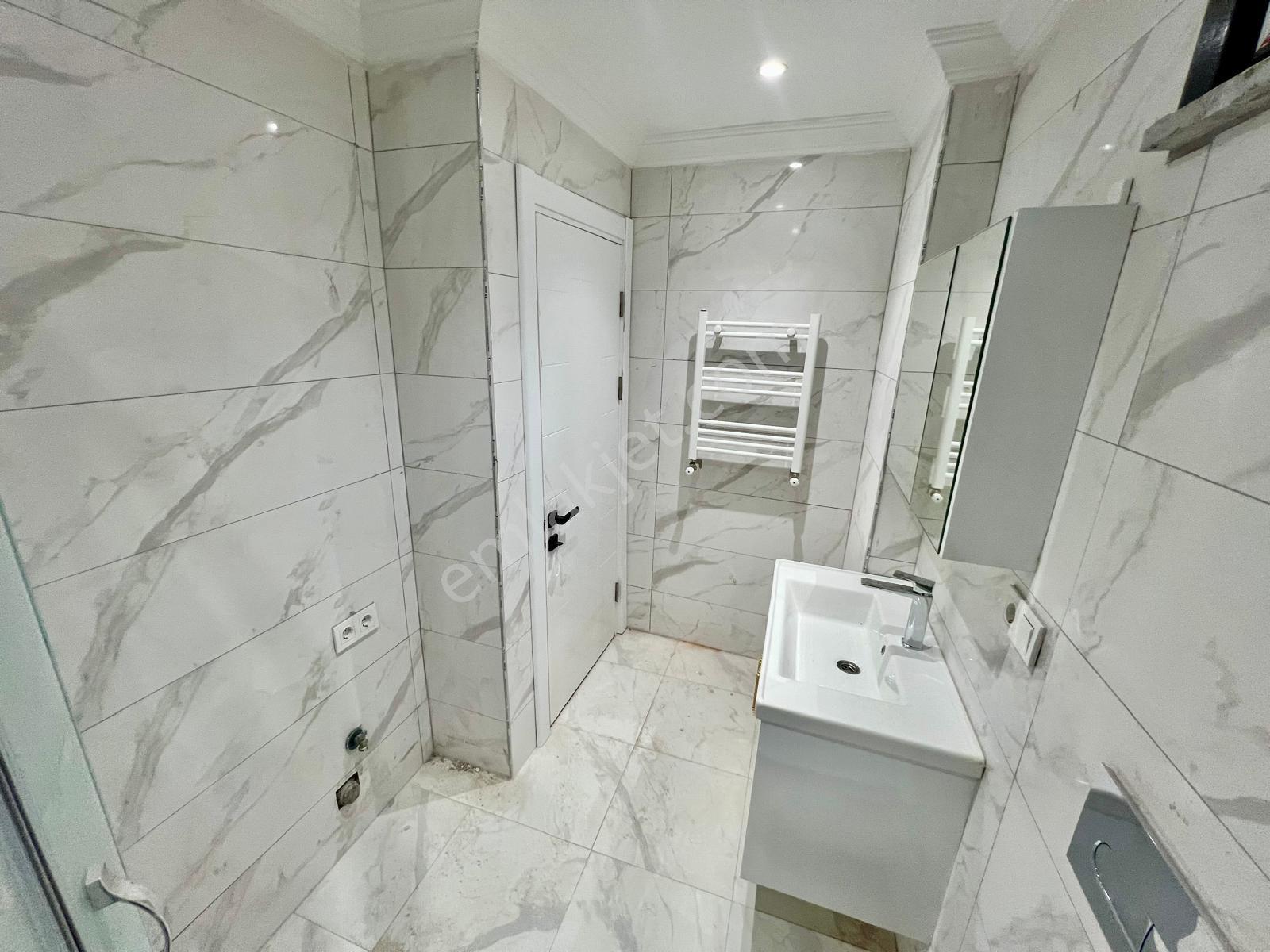 Seba'dan Fevziçakmak Mh 2+1 90m2 Köşe Başı Ön Cephe Lüx Daire... - Görsel 31