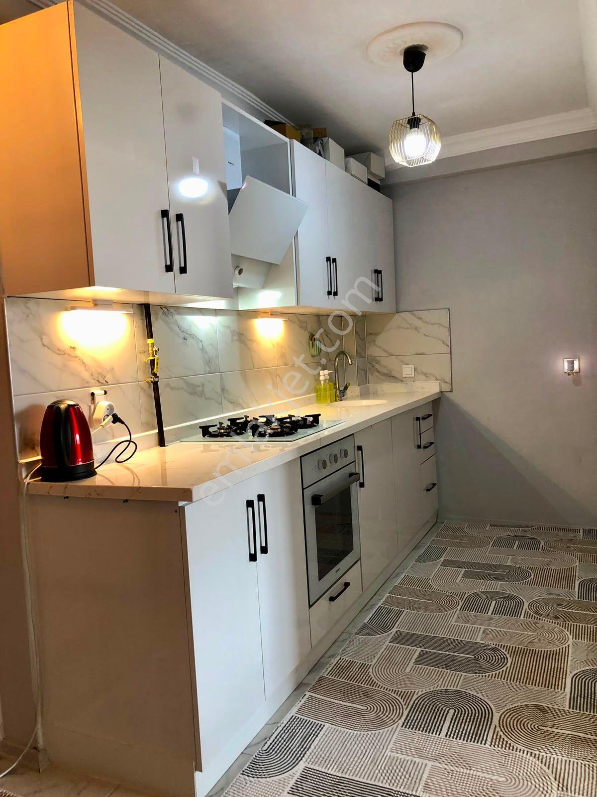 Mara Yolu Üzeri Garajlı Ful Eşyalı Özel Yapım Geniş Odalı Apart - Görsel 8