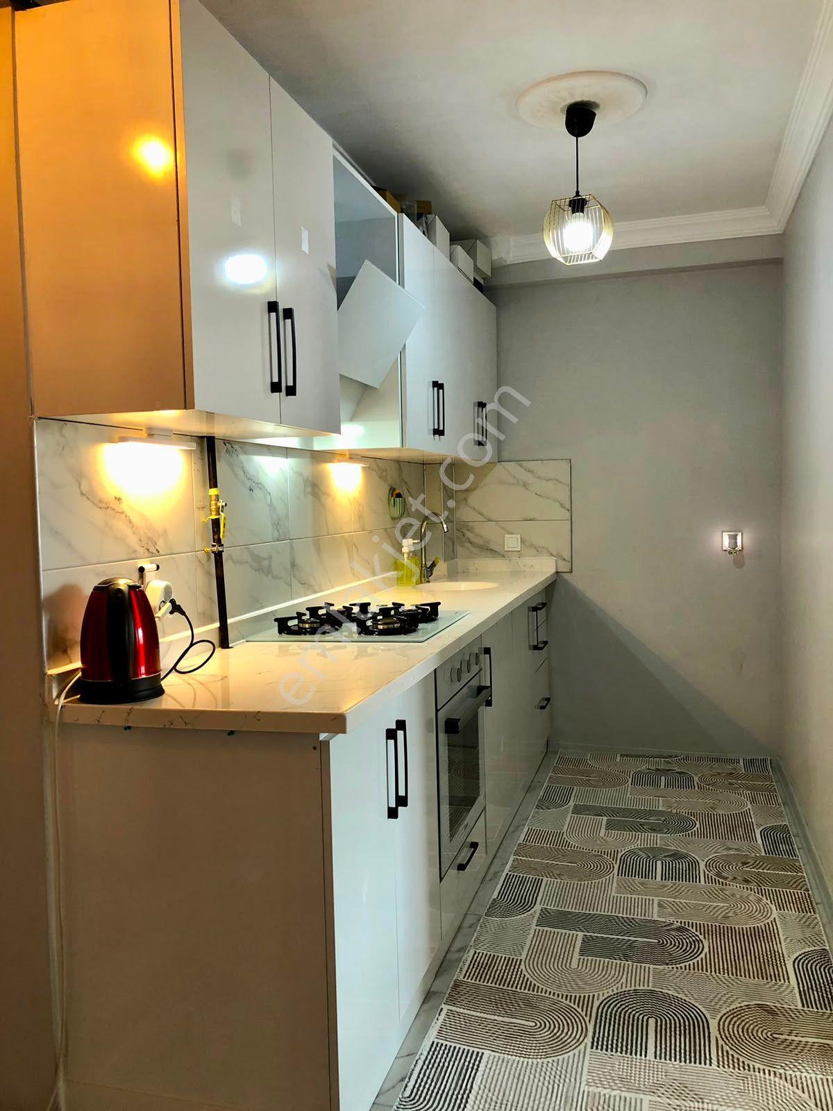 Mara Yolu Üzeri Garajlı Ful Eşyalı Özel Yapım Geniş Odalı Apart - Görsel 10