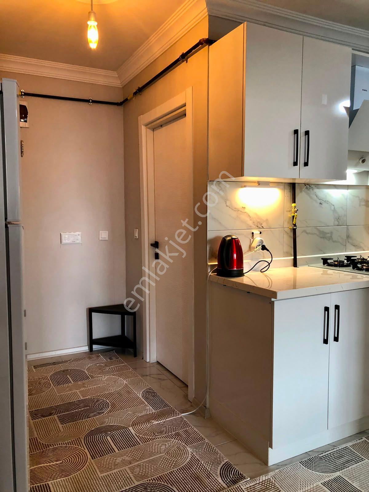 Mara Yolu Üzeri Garajlı Ful Eşyalı Özel Yapım Geniş Odalı Apart - Görsel 23