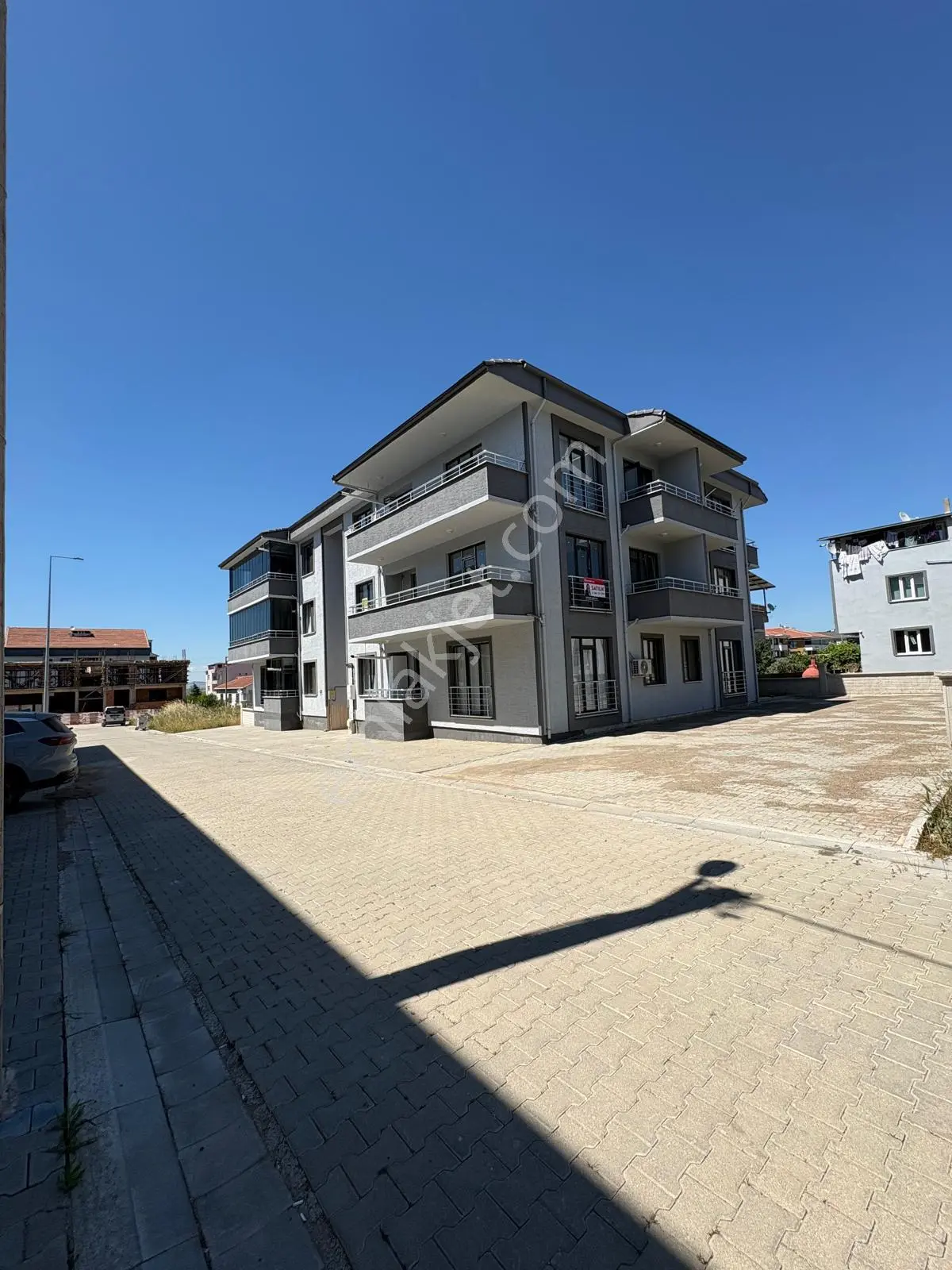 Biga Esentepe Satılık 2+1 Ara Kat