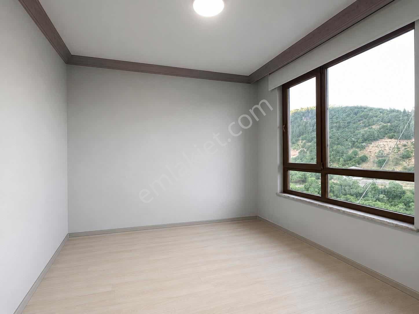 Remax Yeni Gayrimenkul'den Tömekte Eşyalı Kiralık Bağ Evi - Görsel 7