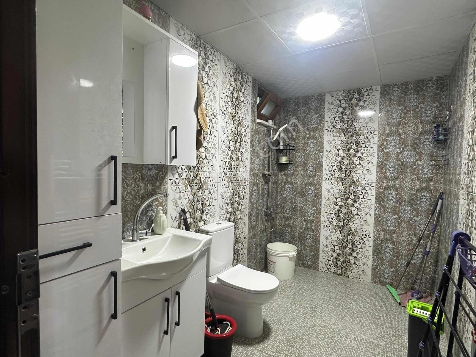 Remax Yeni Gayrimenkul'den Tömekte Eşyalı Kiralık Bağ Evi - Görsel 11