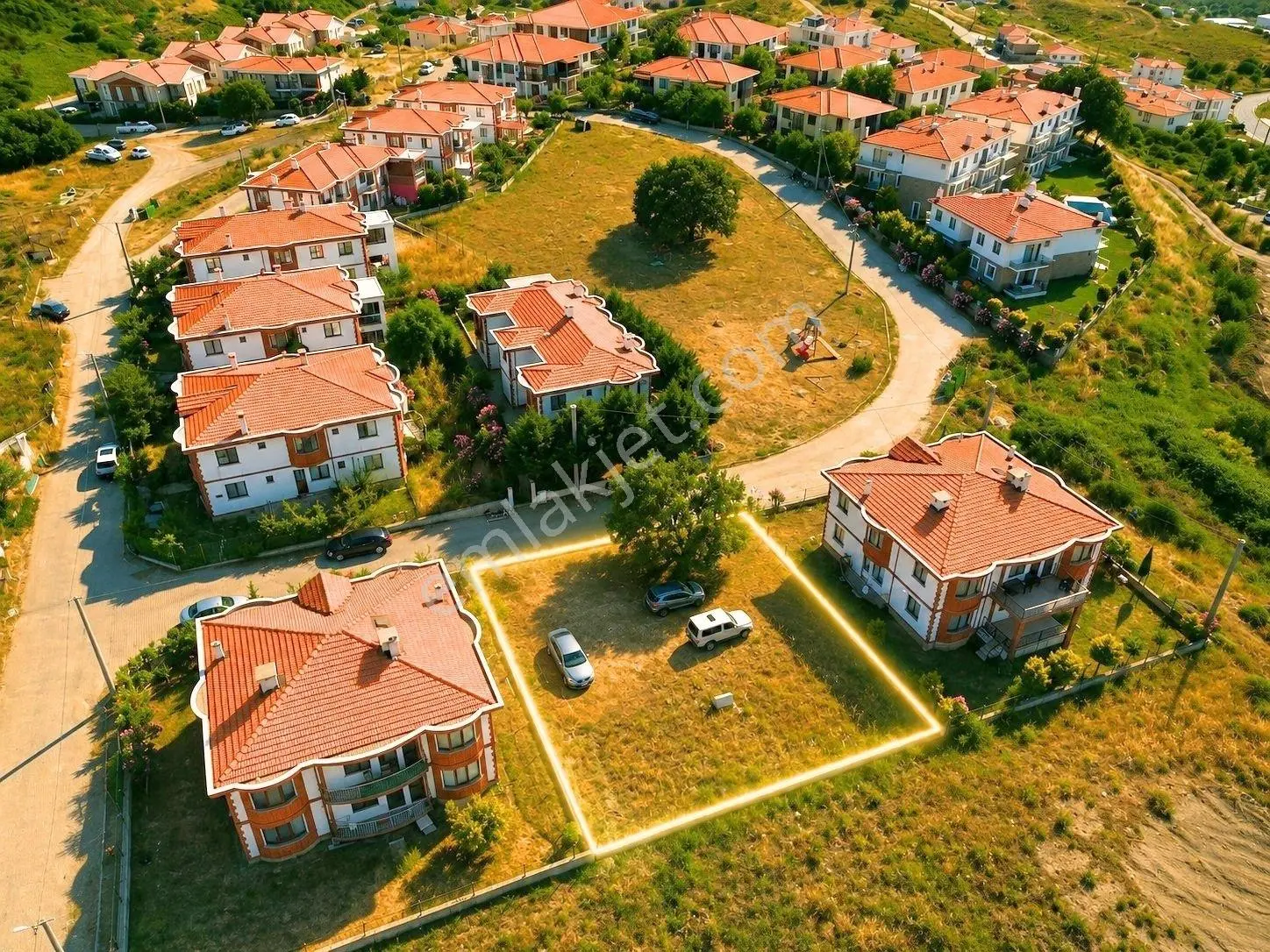 İmroz Emlak'tan Gökçeada Merkezde İmarlı Arsa