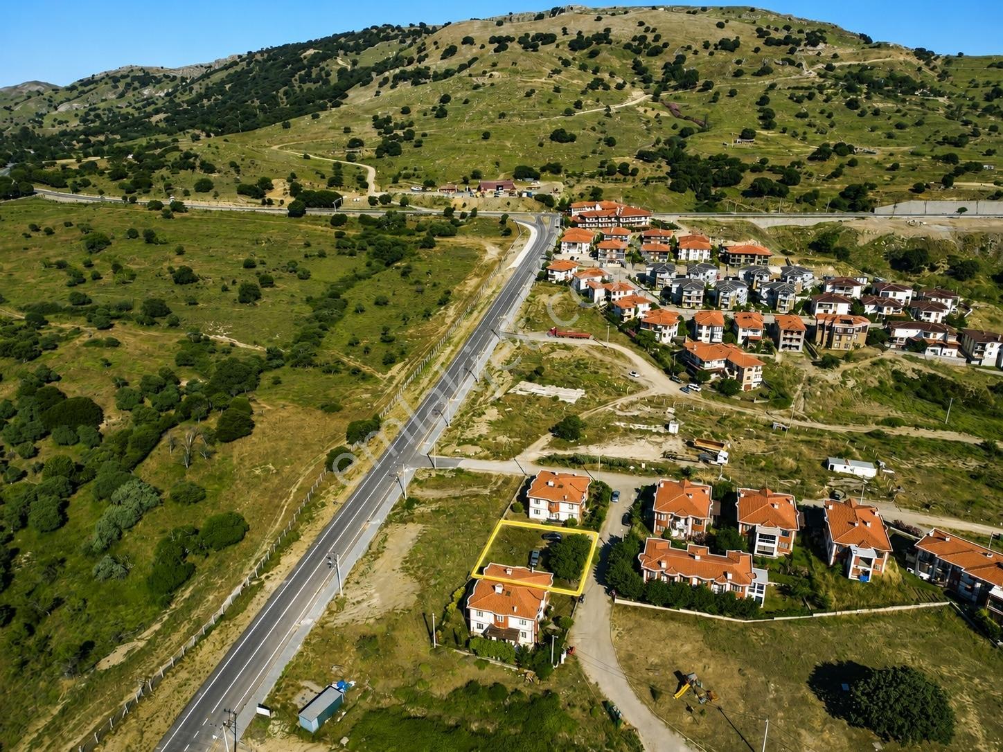 İmroz Emlak'tan Gökçeada Merkezde İmarlı Arsa - Görsel 8