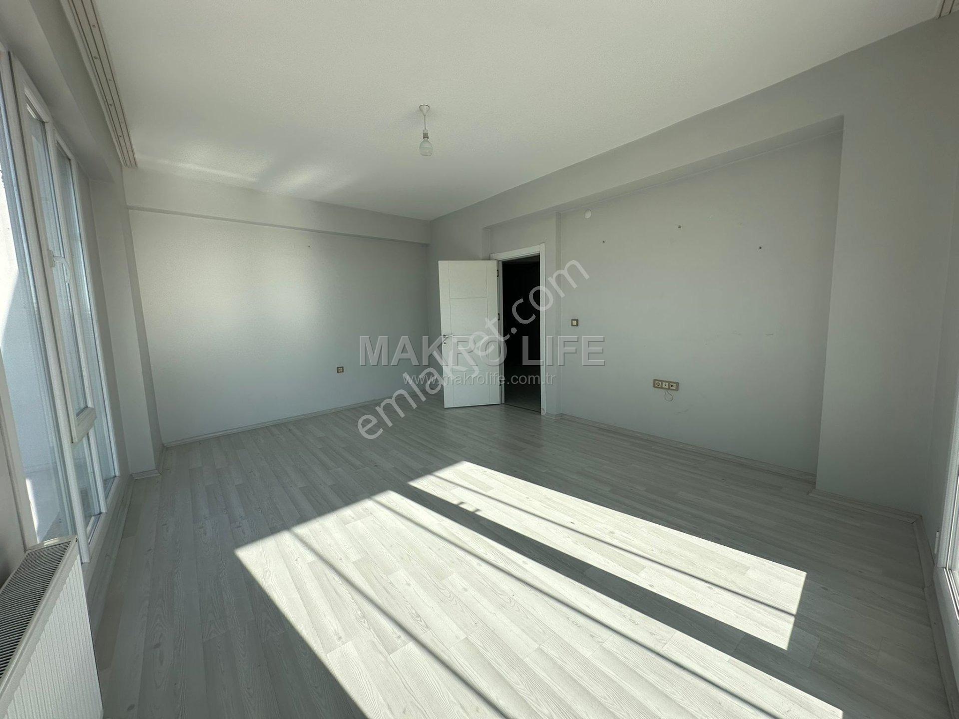Makro Life Gayrimenkul Den Ofis Tmo Karşısı Satılık Fırsat 2+1 Daire - Görsel 7