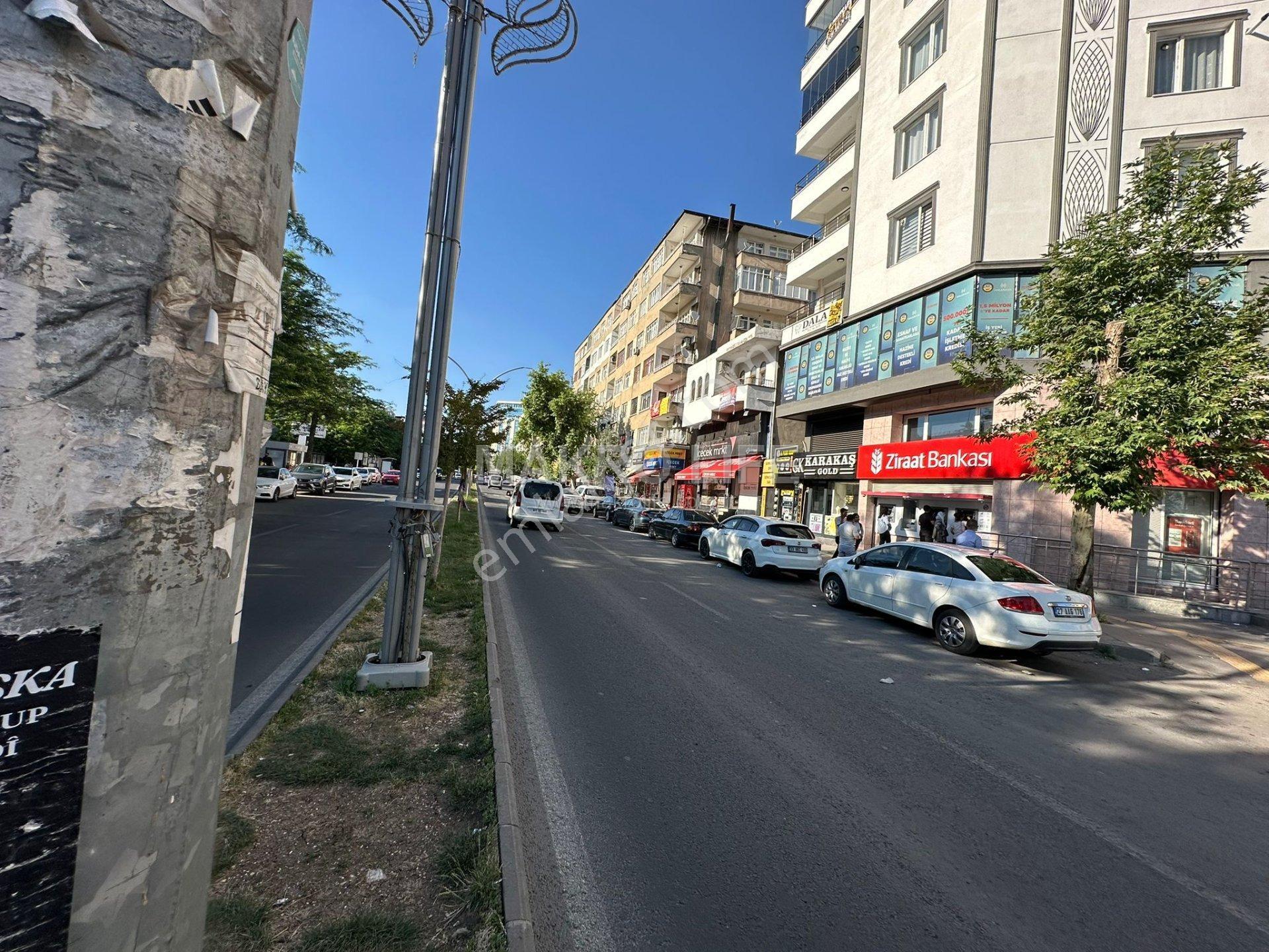 Makro Life Gayrimenkul Den Ofis Tmo Karşısı Satılık Fırsat 2+1 Daire - Görsel 21
