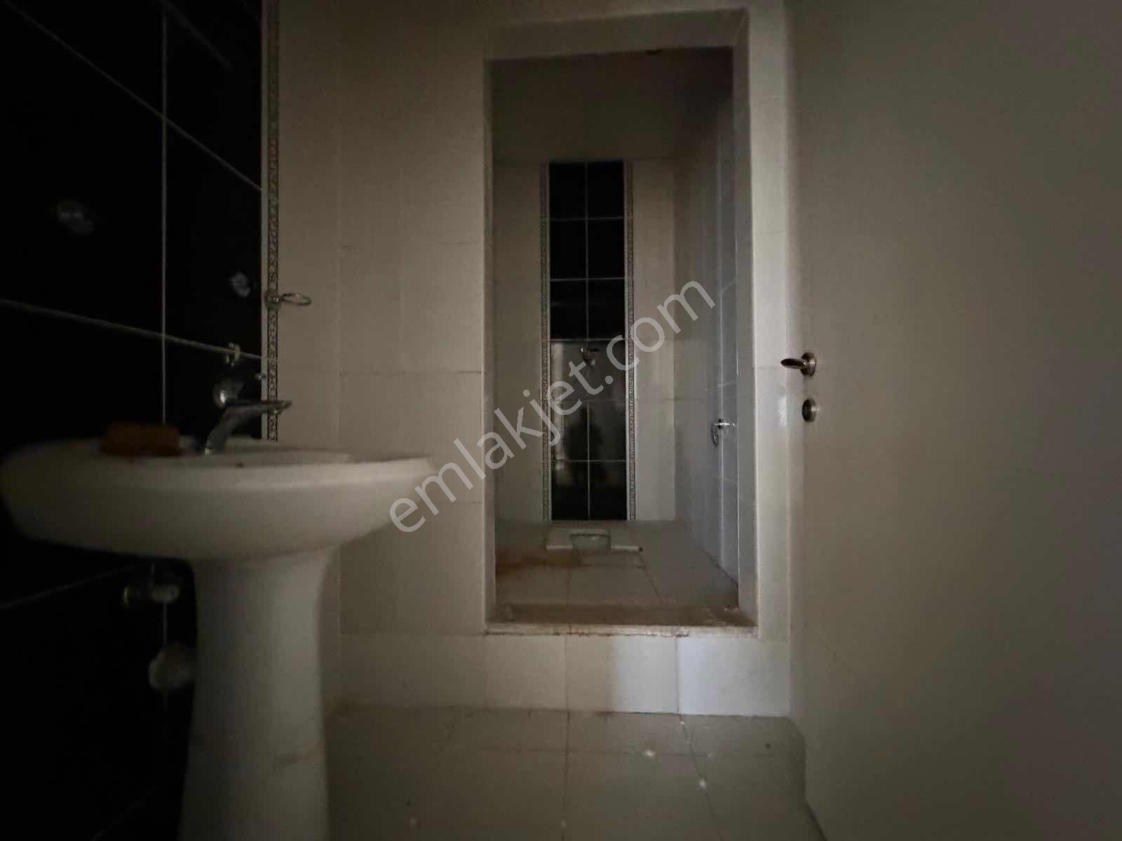 Sürer Emlak`tan Satılık Kiracılı 3+1 Daire`miz Site İçerisinde - Görsel 16
