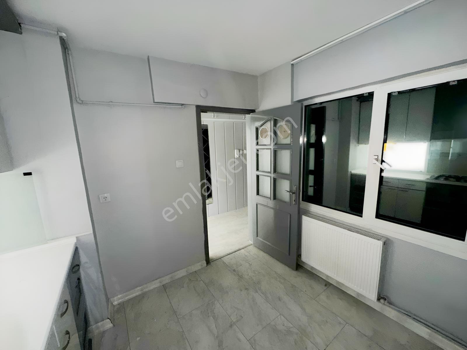 Bostanlının En Değerli Noktasında Kiralık Ofis-mesken - Görsel 8