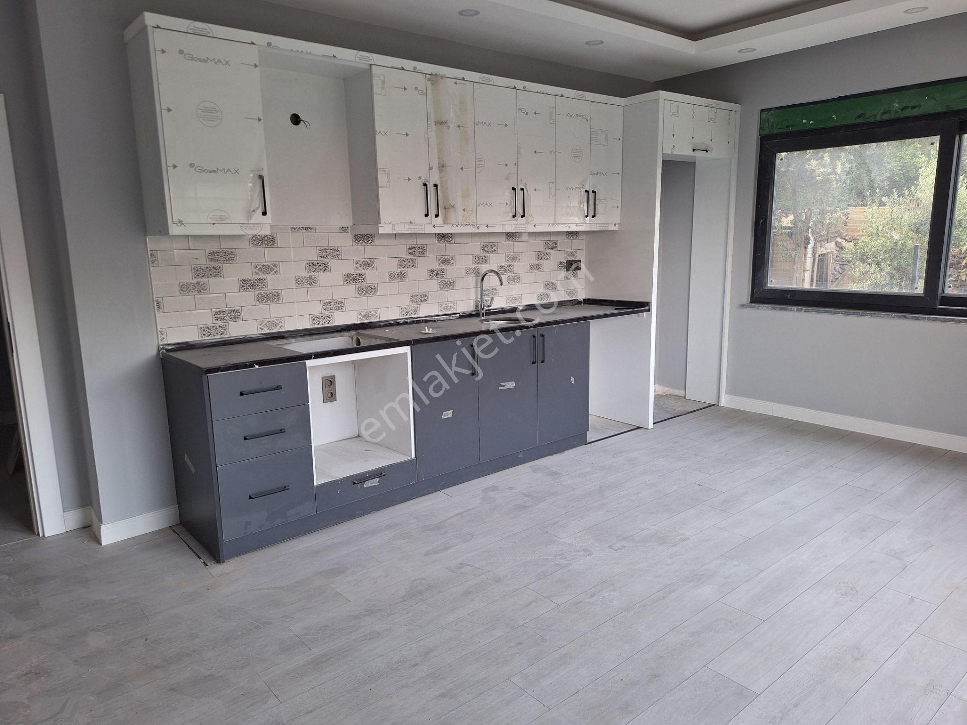 Kiralık 2+1 Sıfır Daire - Alanya Çıplaklı - Aidat Yok -