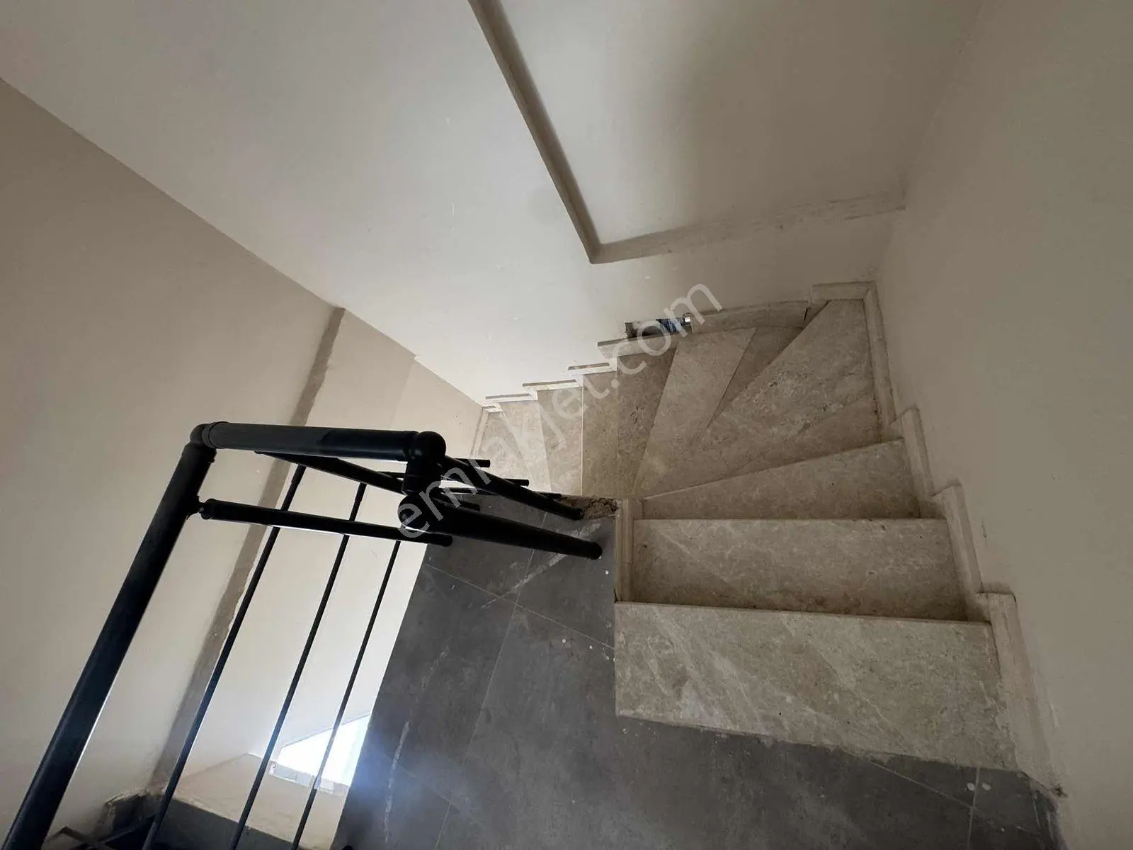 Acil Satılık Dükkan Cadde Üzeri Takasa Açık - Görsel 22