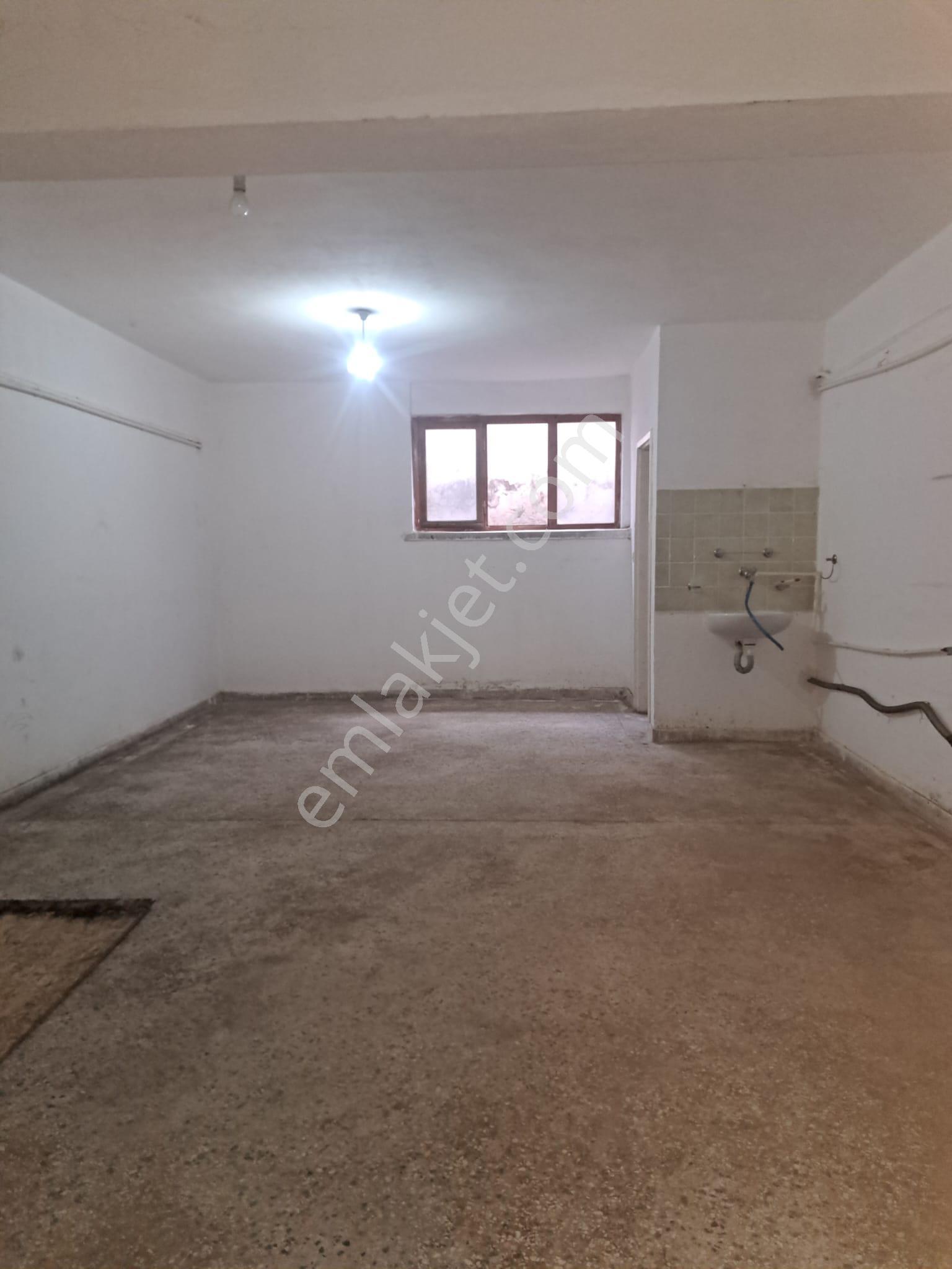 Önaldan Naci Çakır Mah. Sinan Caddesi Yanı 45m+45m Depolu - Görsel 21