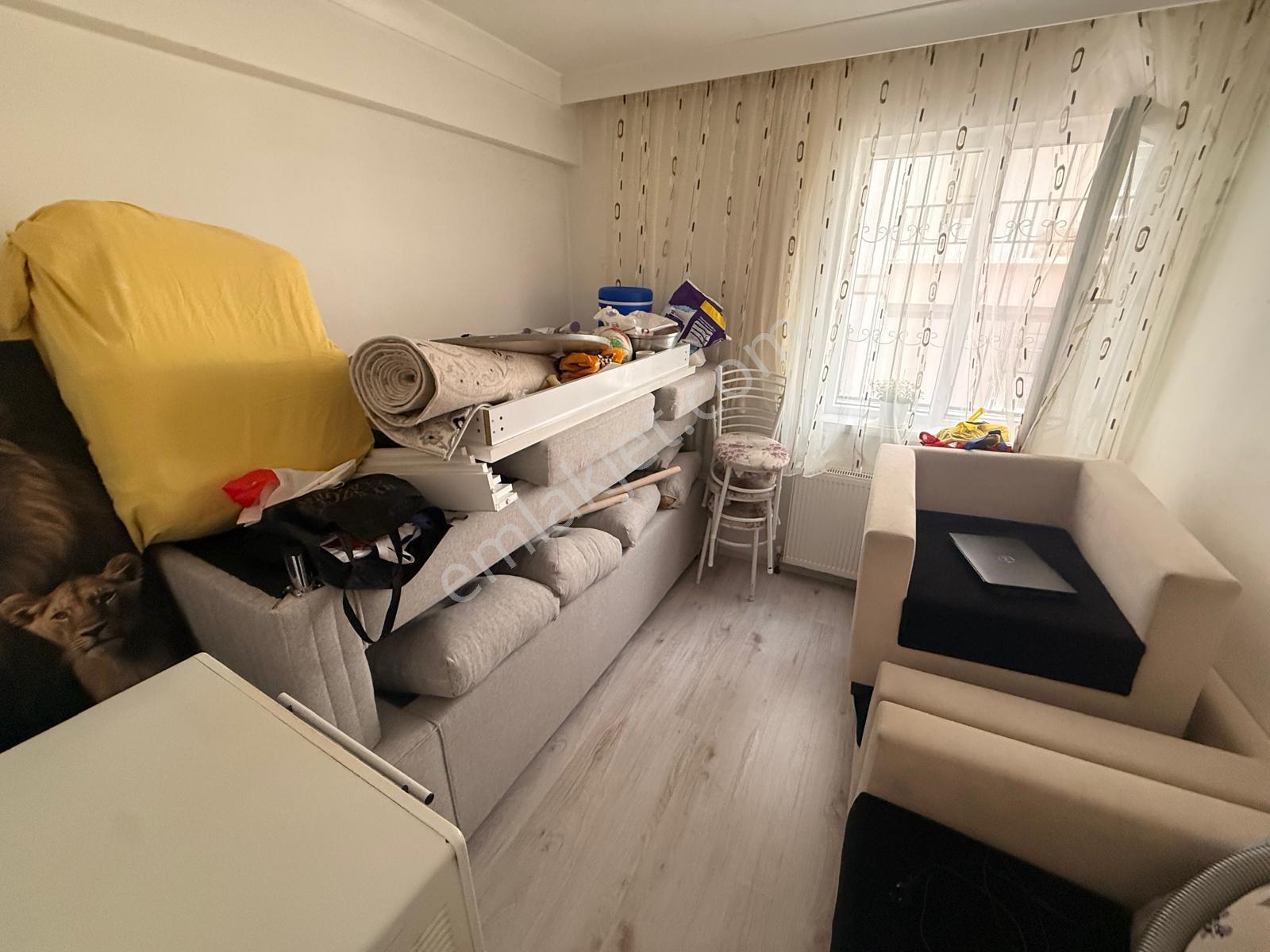 Keçiörende 3+1 Geniş Kafkaslarda İskanlı Düz Giriş Kök Tapu - Görsel 17